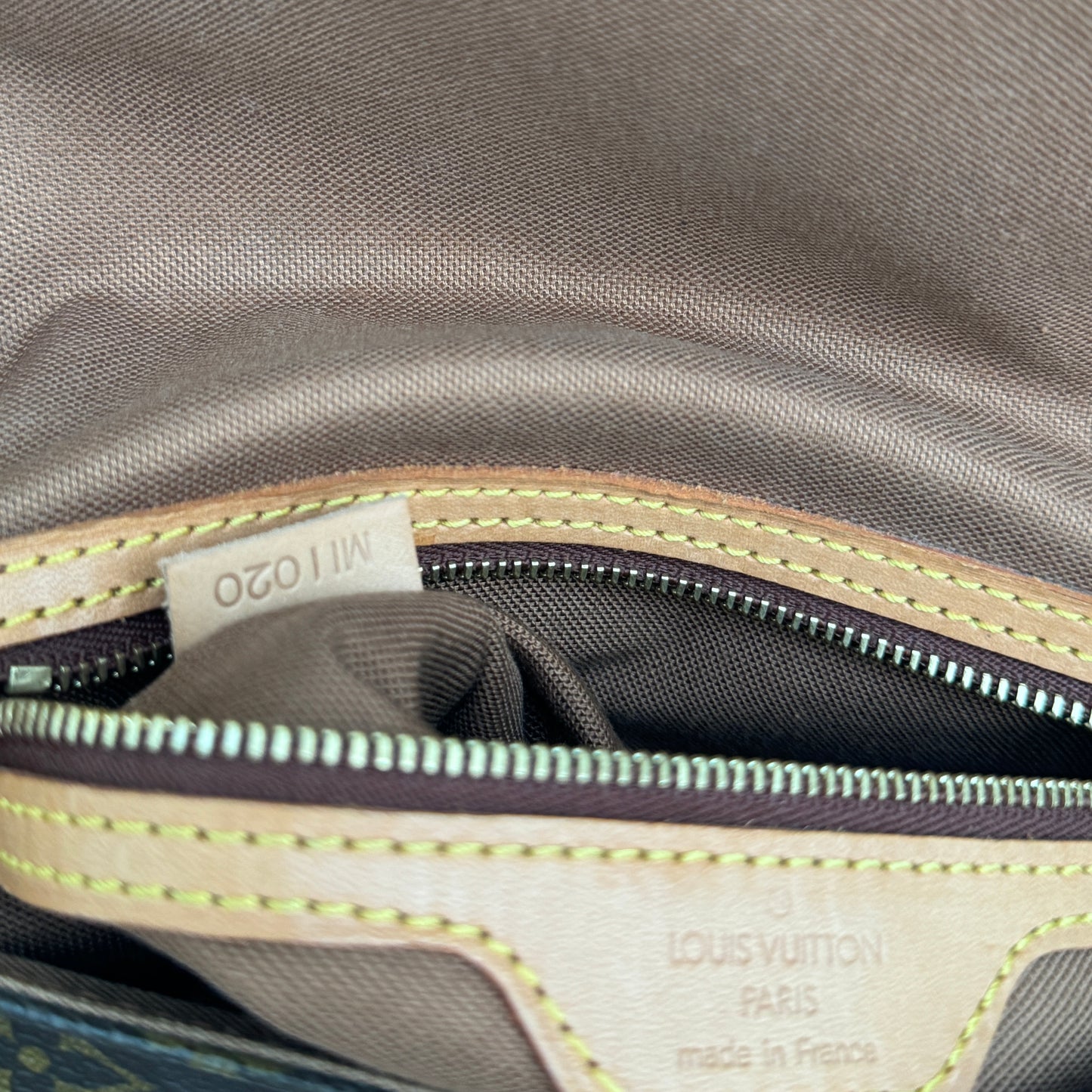 Louis Vuitton Looping PM