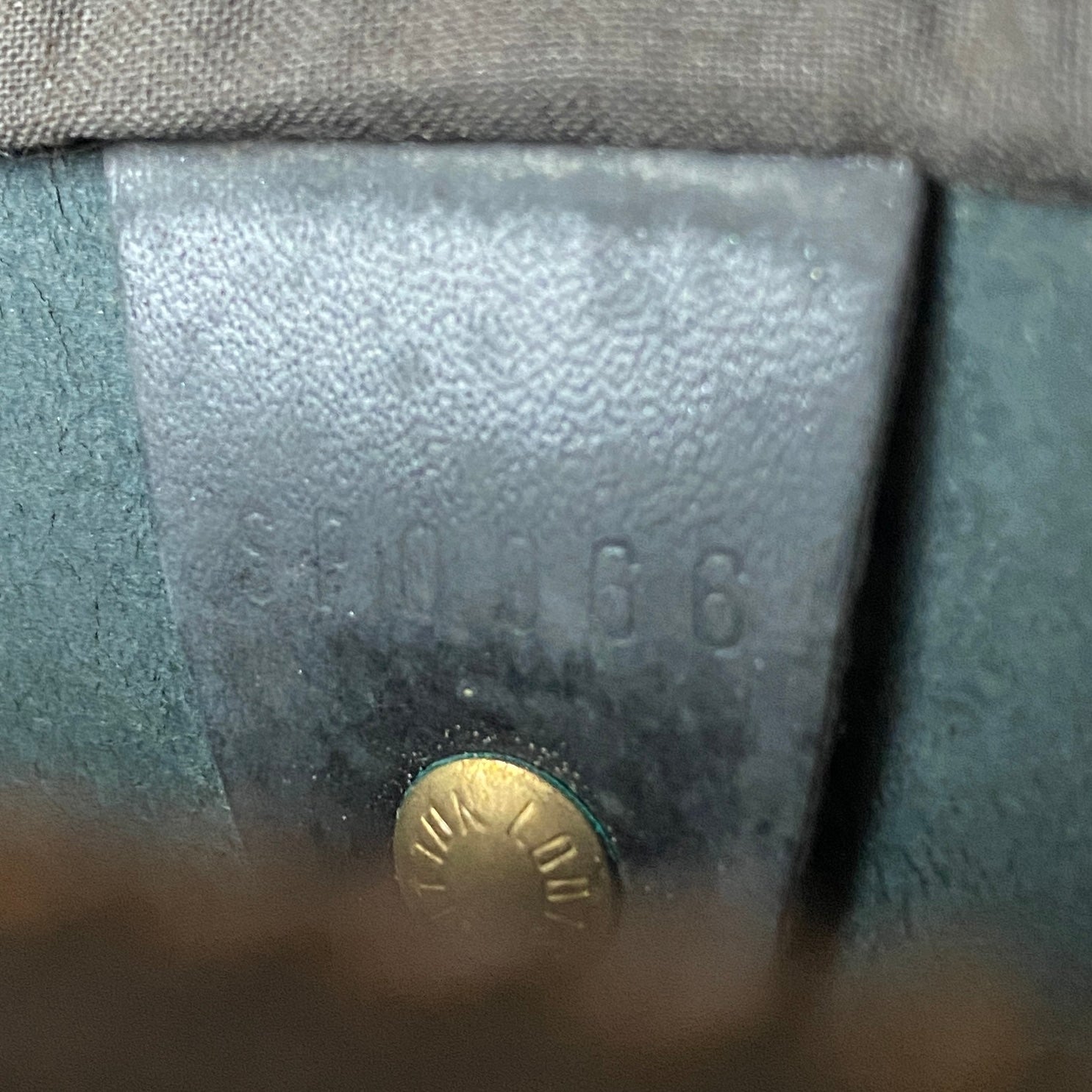 Louis Vuitton Speedy 30 epi black