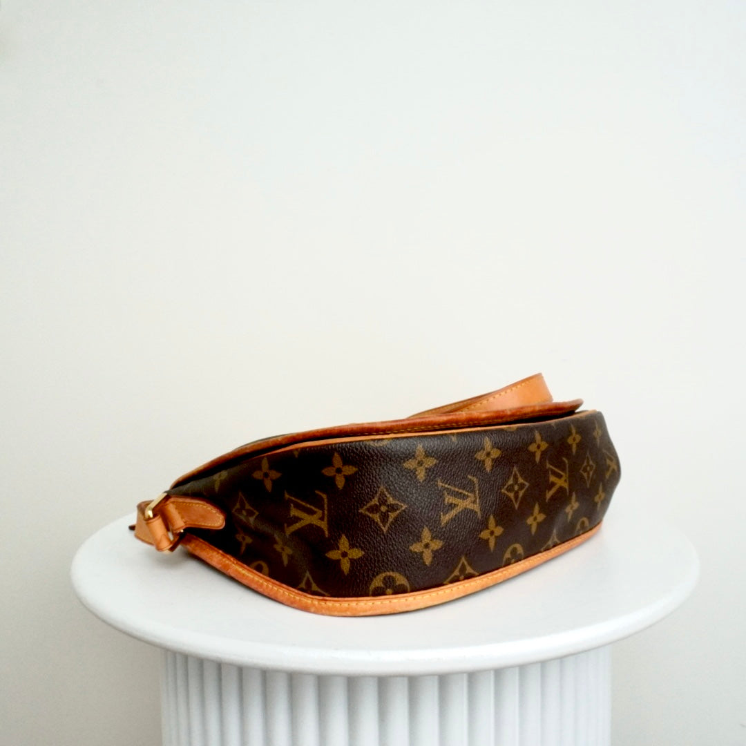 Louis Vuitton Menilmontant