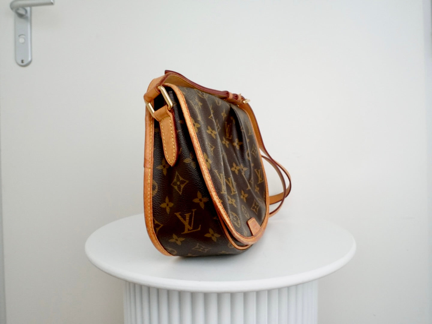Louis Vuitton Menilmontant