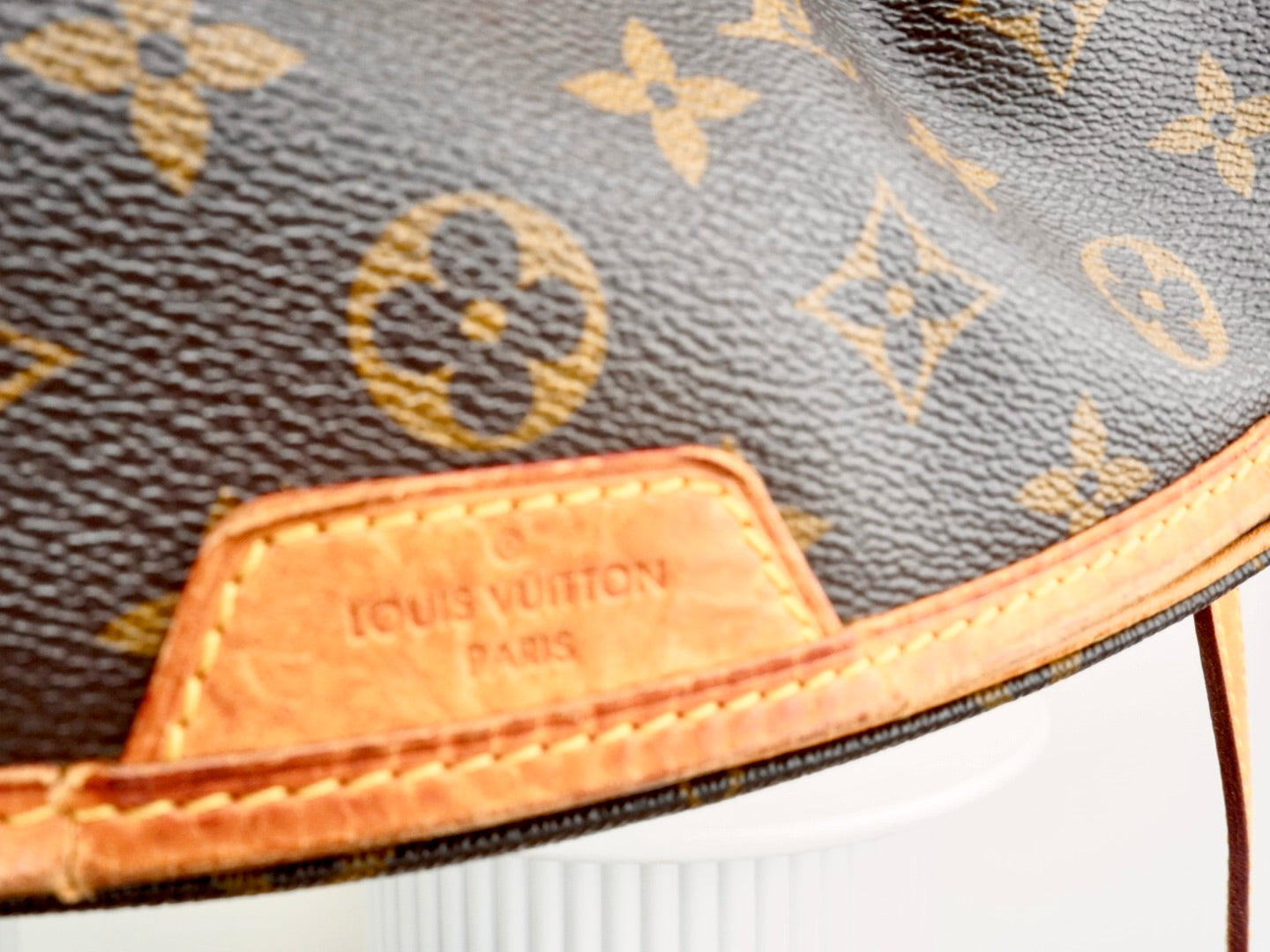 Louis Vuitton Menilmontant