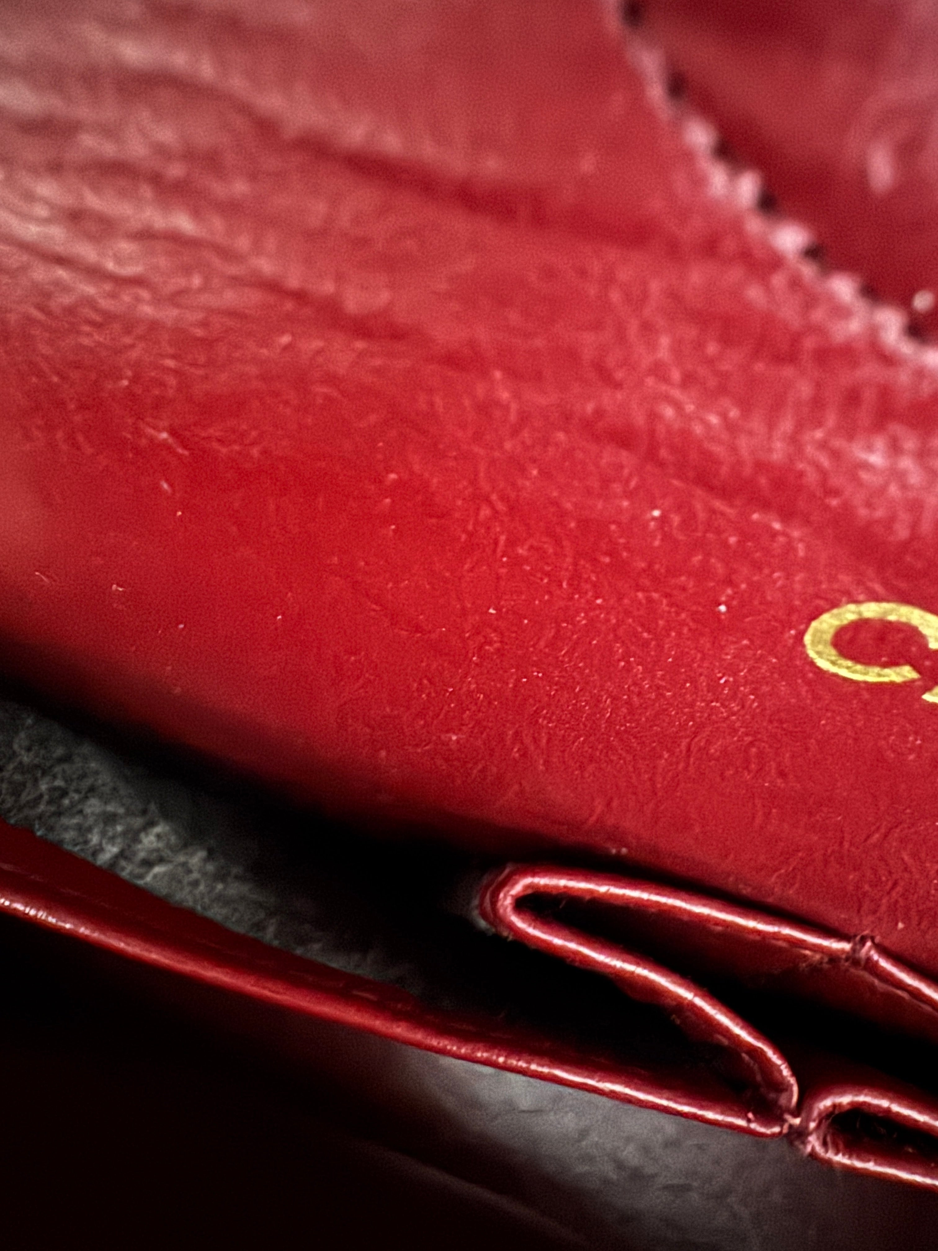 Chanel Classic Flapbag Medium 24k ghw (1986-1988)