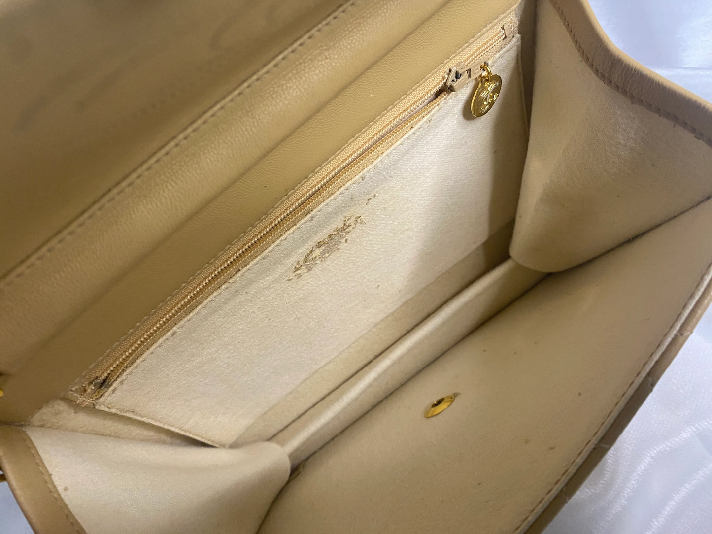 Chanel Single Flap Bag Beige GWH SMALL