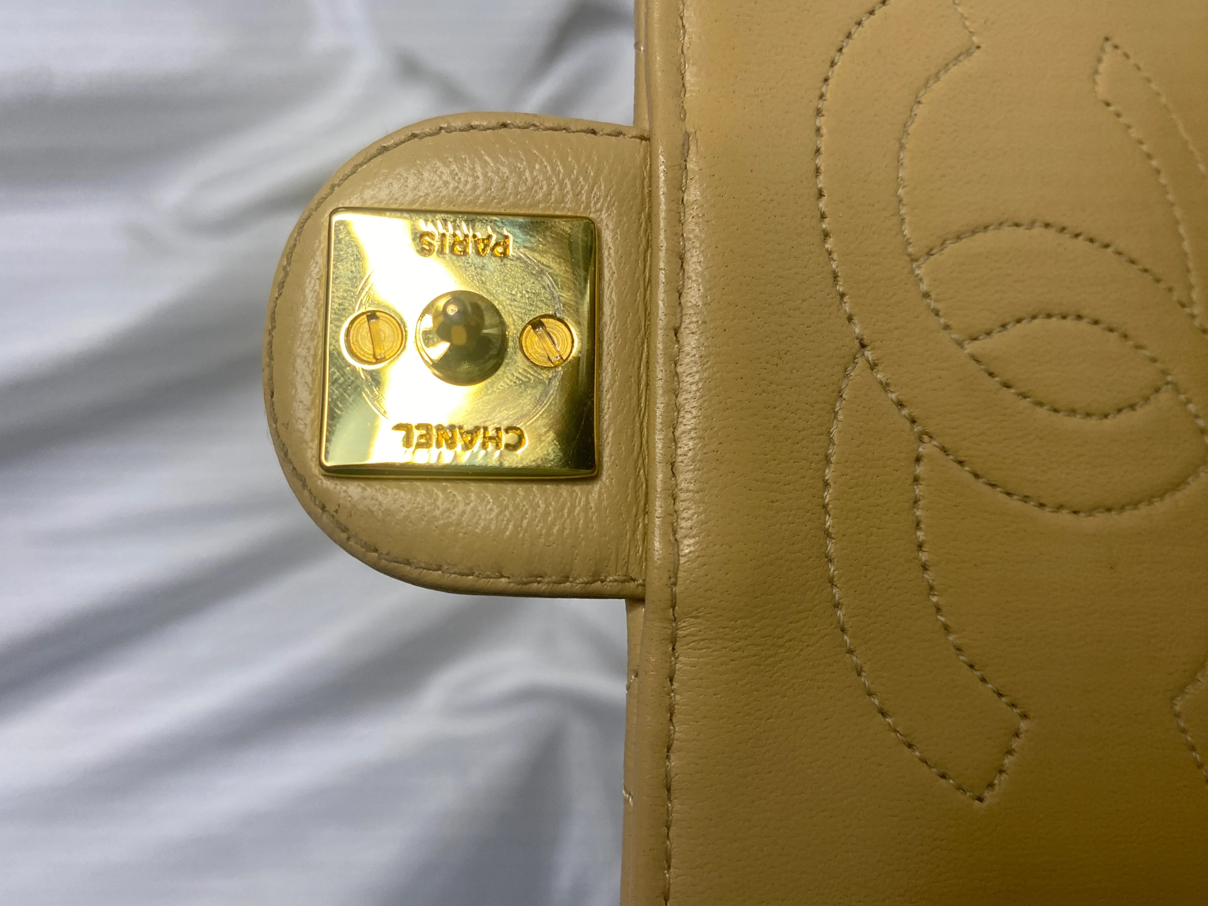 Chanel Single Flapbag Beige GWH SMALL