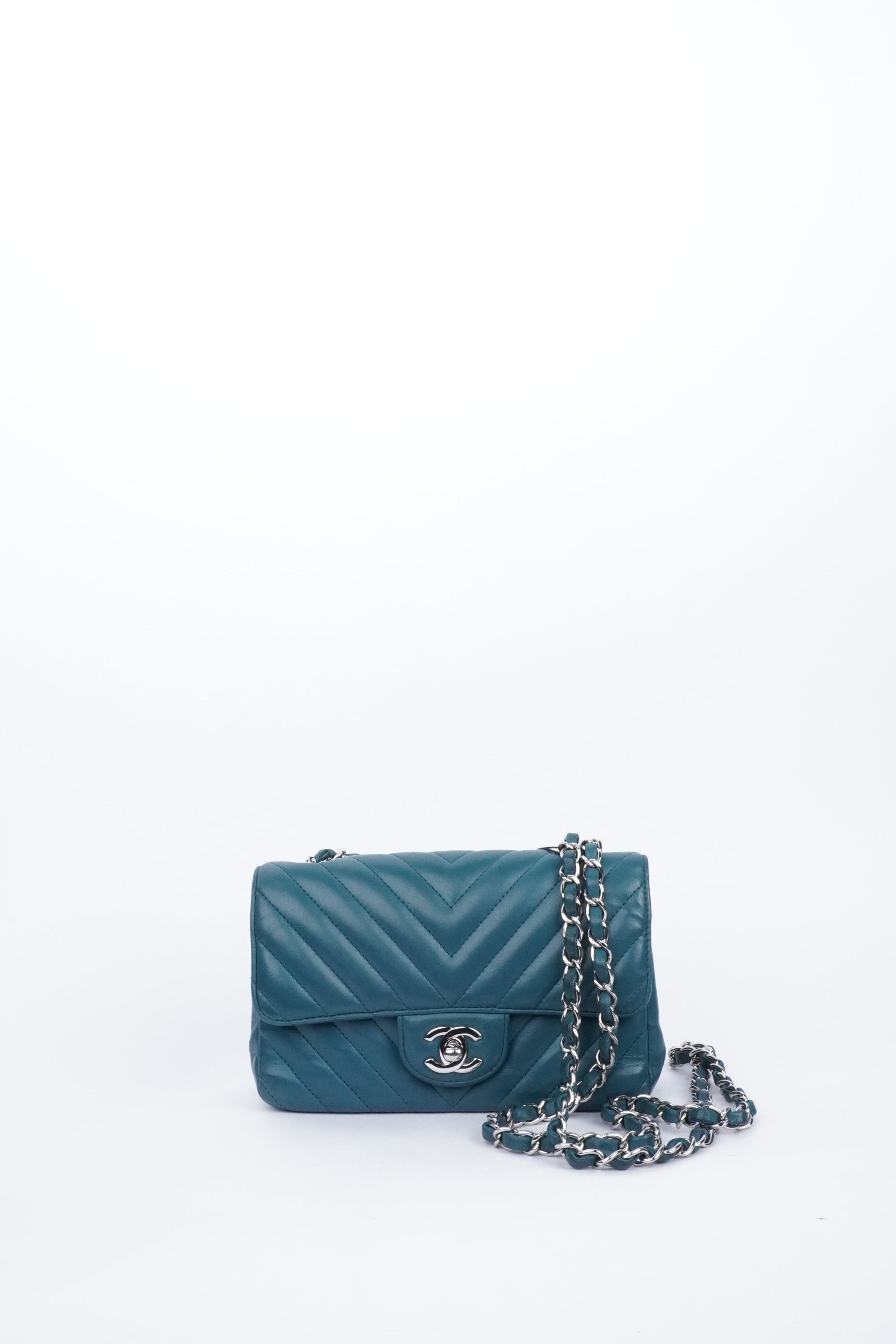 Chanel Mini Flapbag Chevron