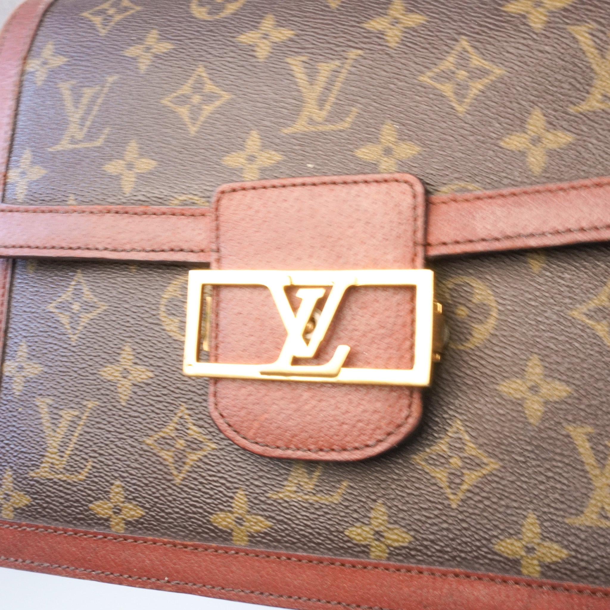 Louis Vuitton Sac Dauphine
