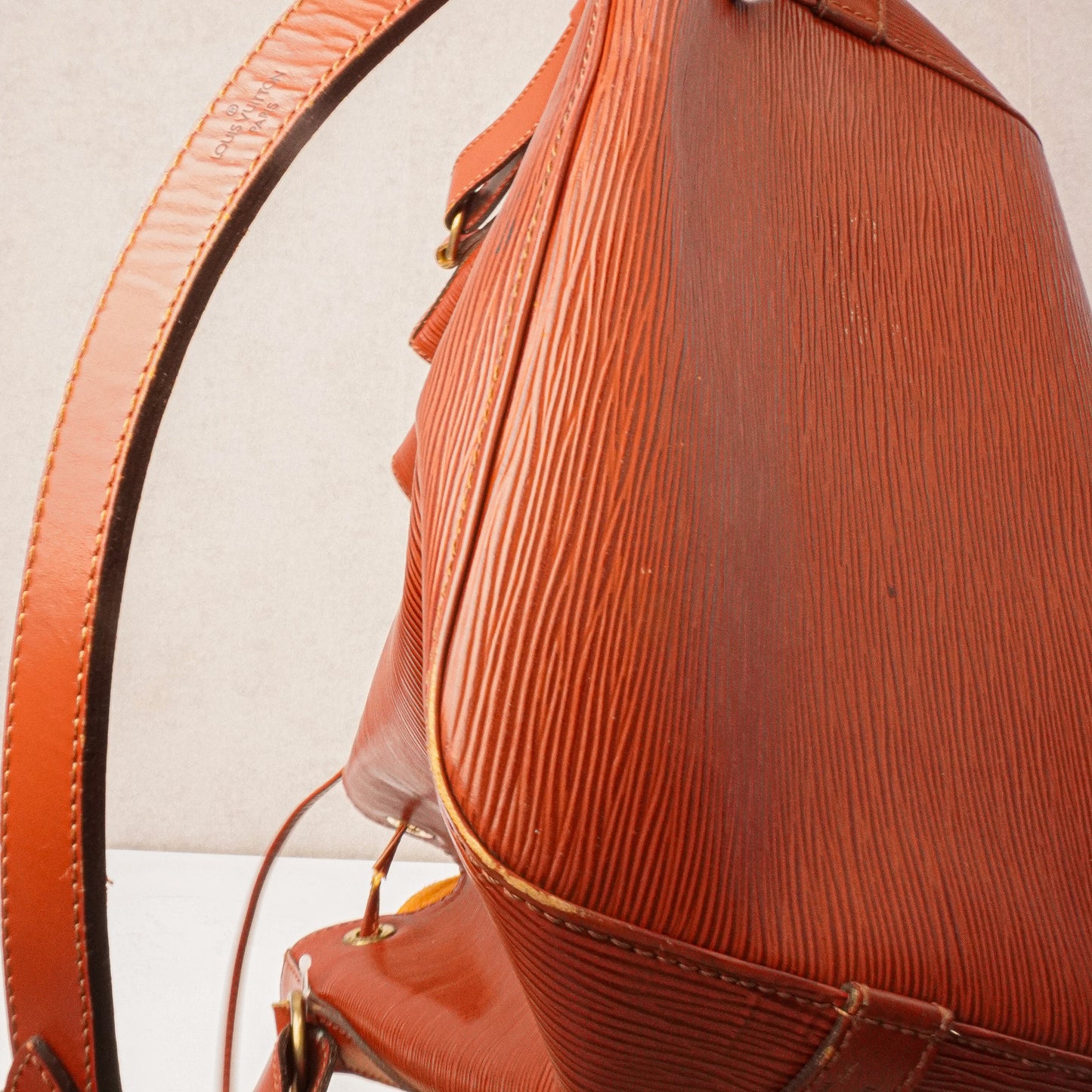 Louis Vuitton Petit Noé Epi Kenyan Brown