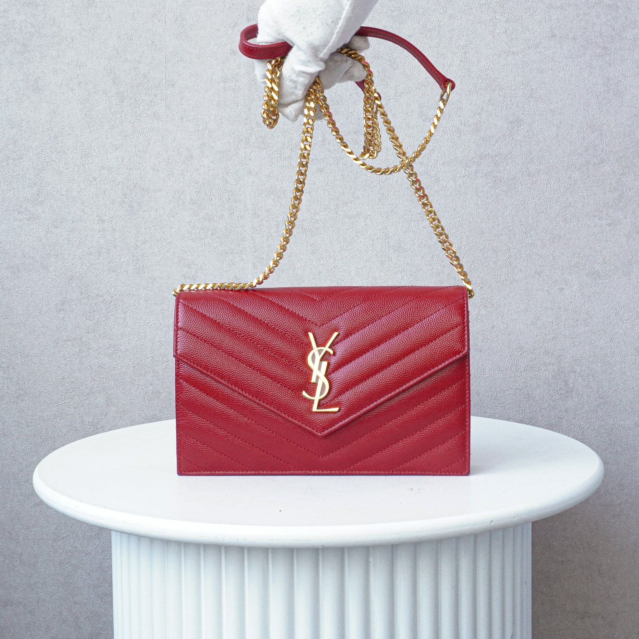 Saint Laurent Paris Cassandra red crossbody tas