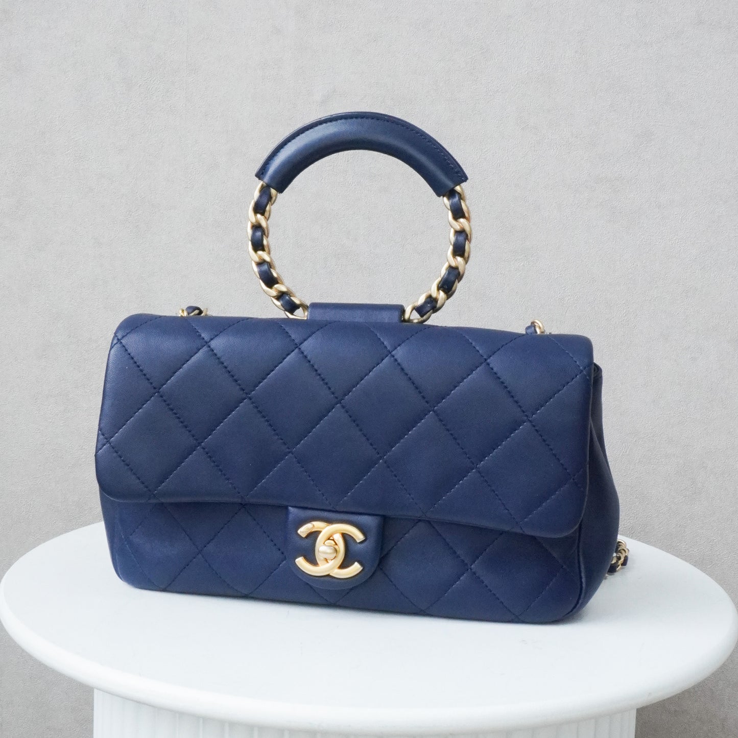 Chanel Loop Flapbag Navy