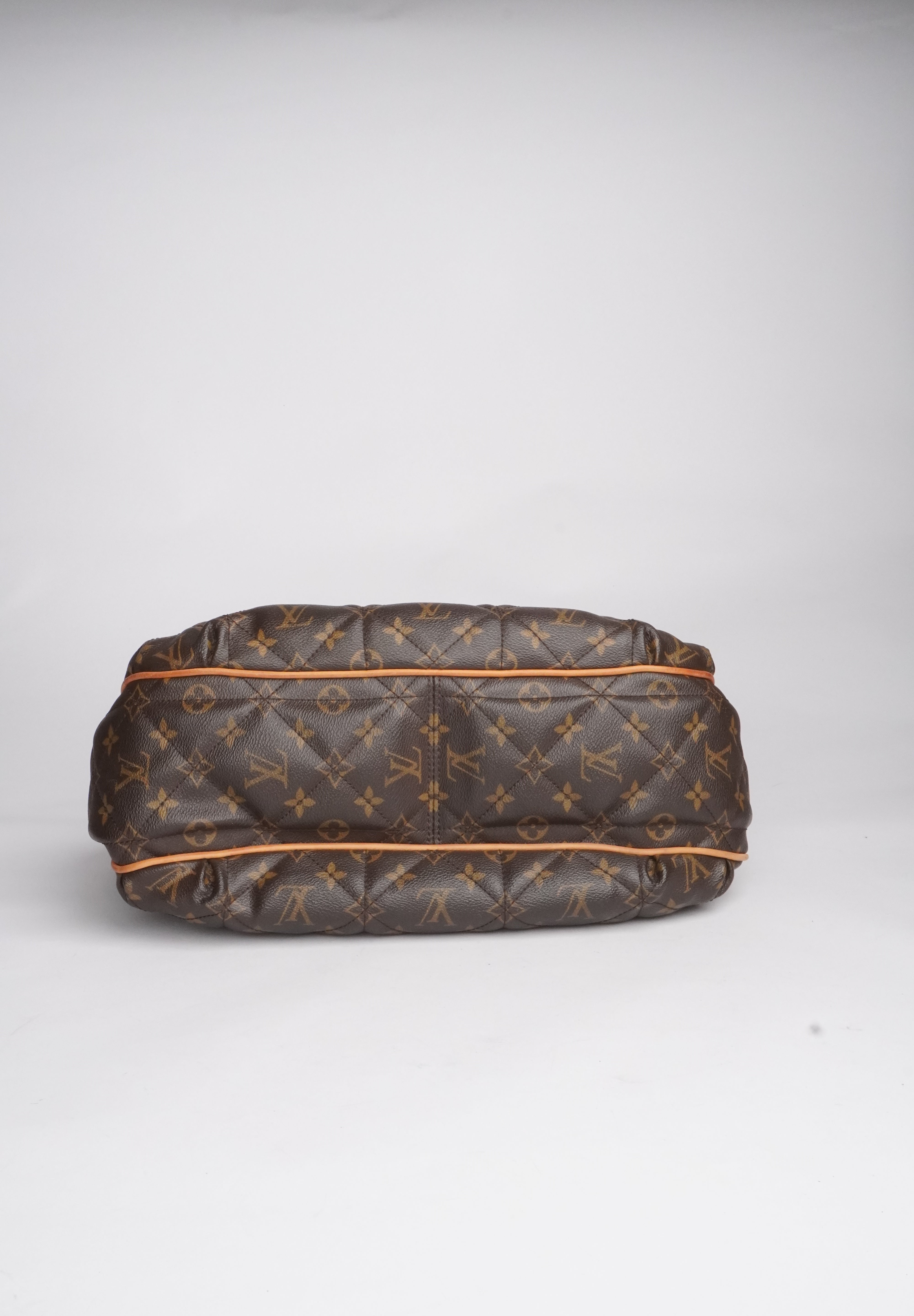 Louis Vuitton Etoile City