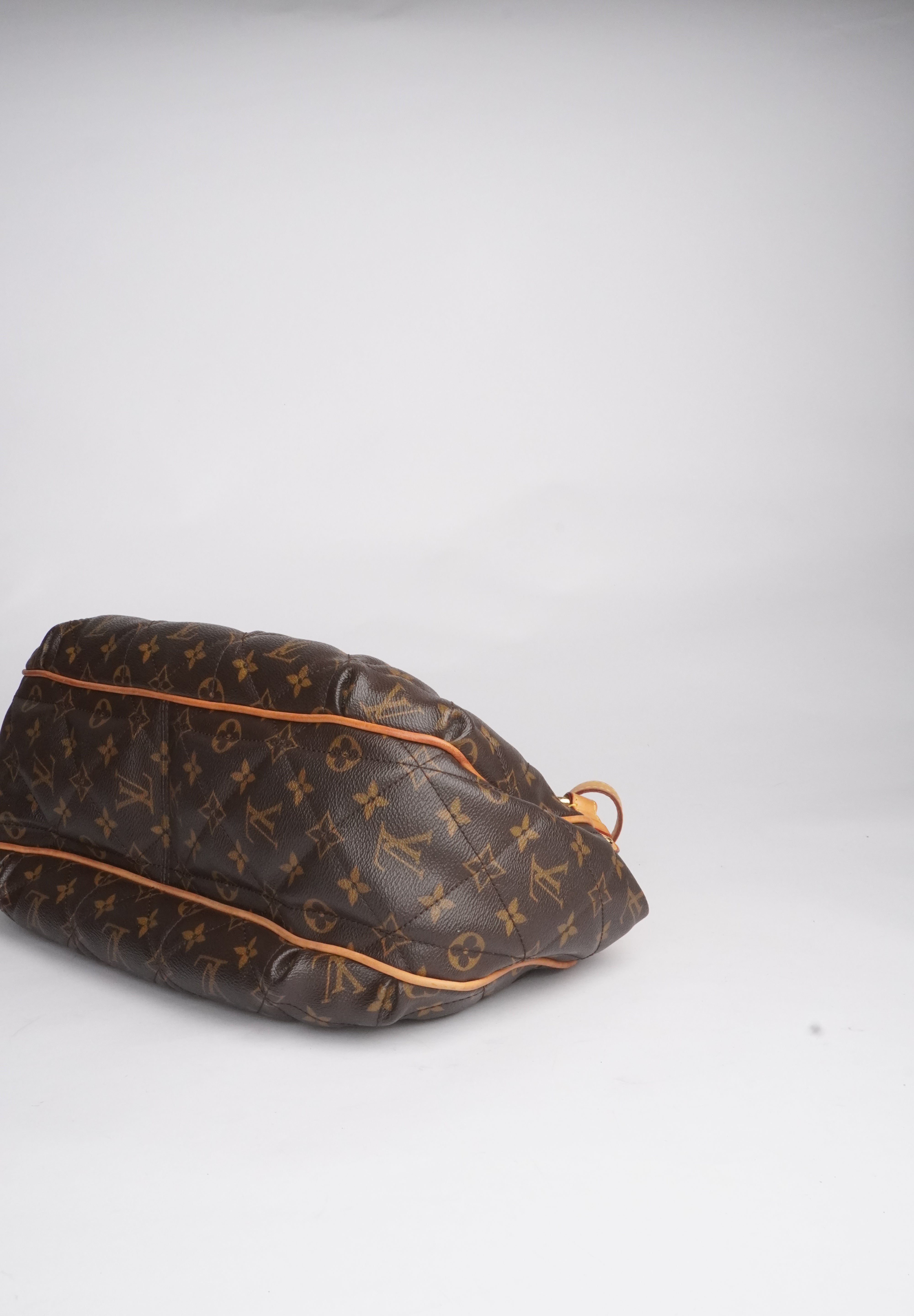 Louis Vuitton Etoile City