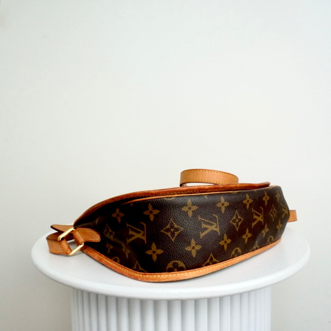 Louis Vuitton Menilmontant