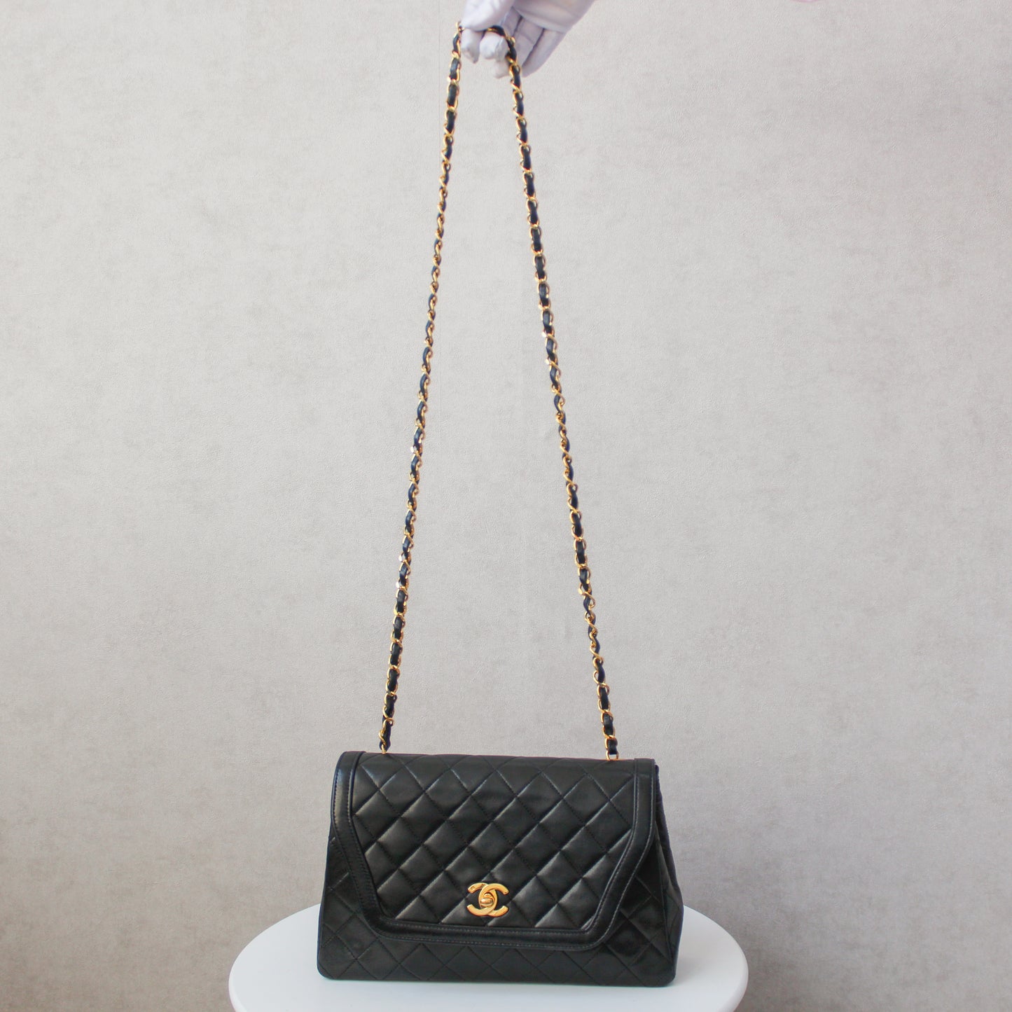 Chanel Single Flapbag Trapeze crossbody 24k ghw