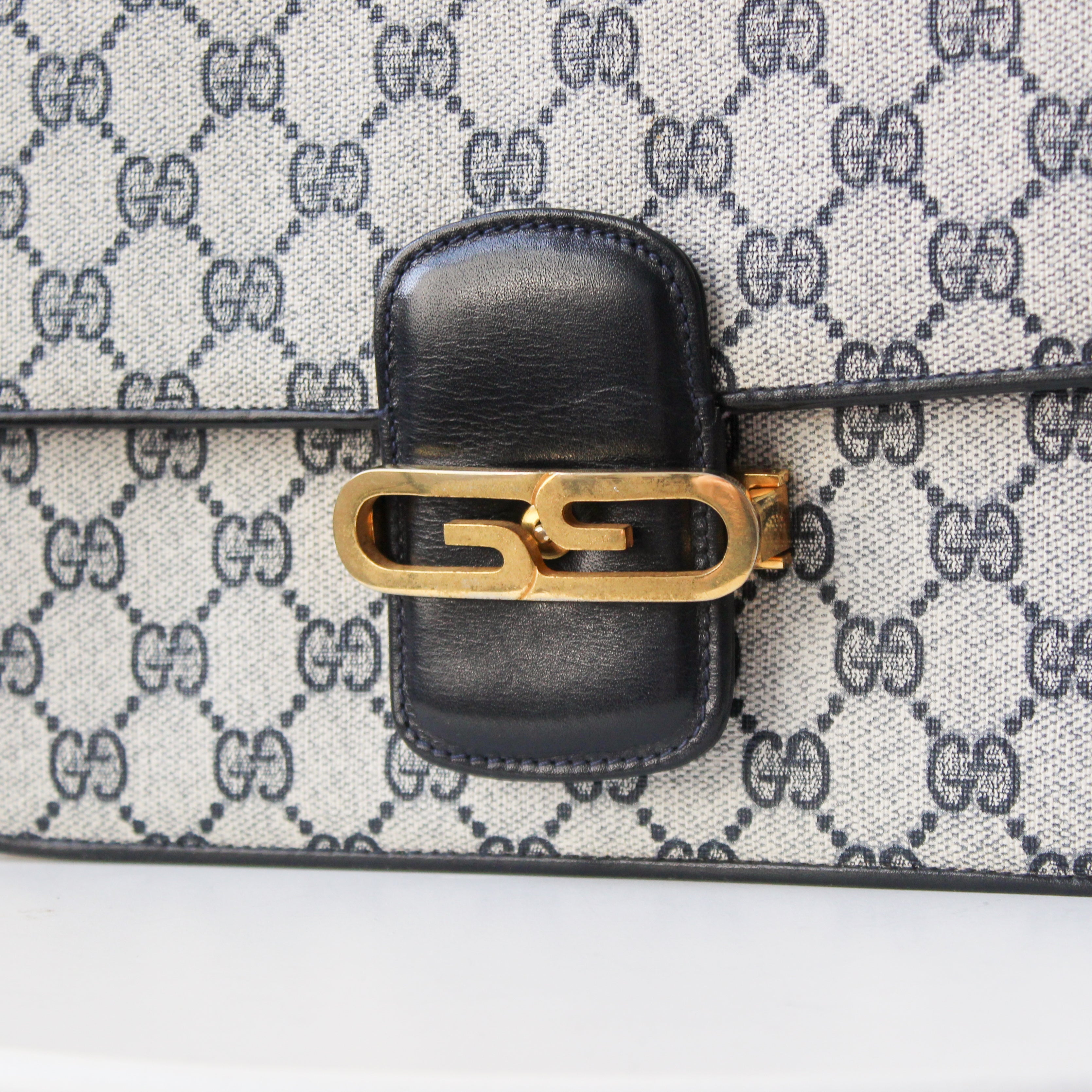 Gucci GG Canvas schoudertas