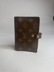 Louis Vuitton Agenda Monogram brown