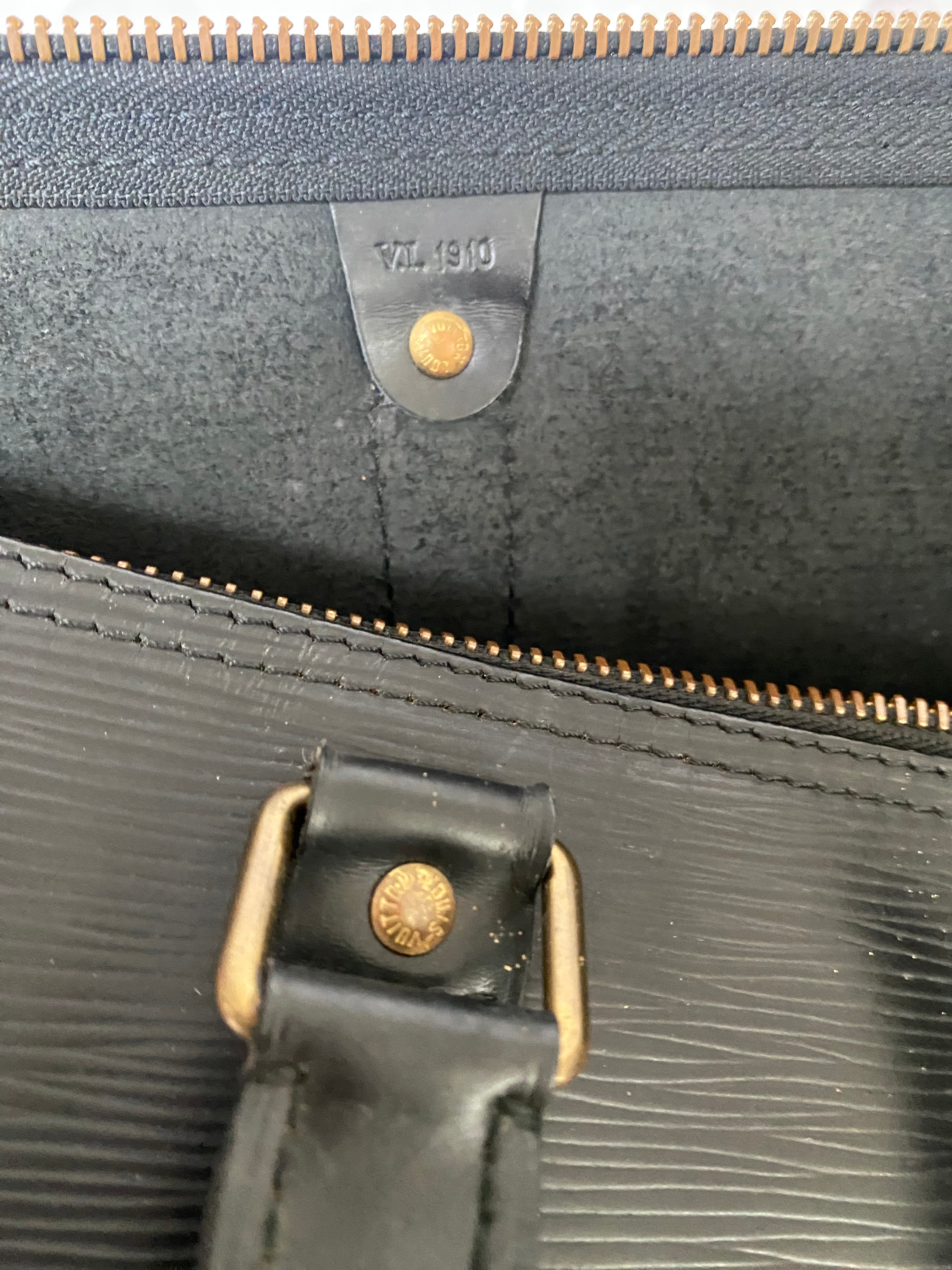 Louis Vuitton Keepall 45 Epi