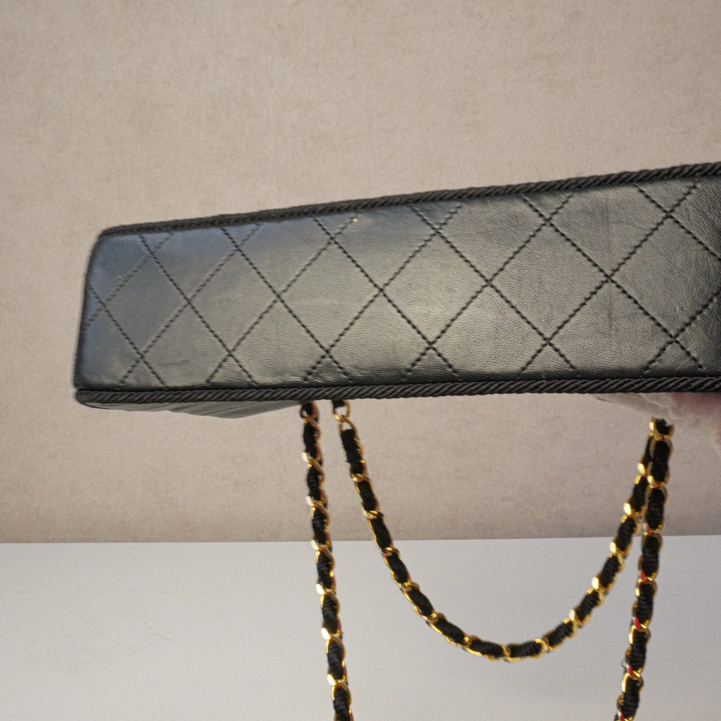 Chanel Scallop Quilted Flapbag 1989-1991