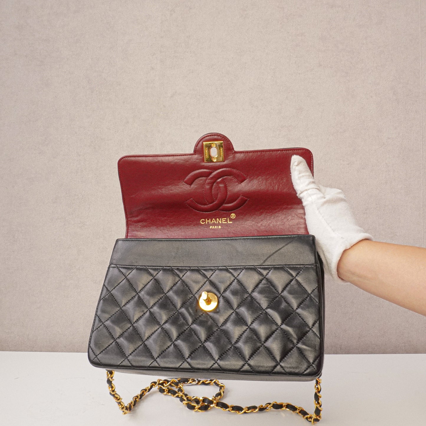 Chanel Single Flapbag Mini Crossbody 1986-1988