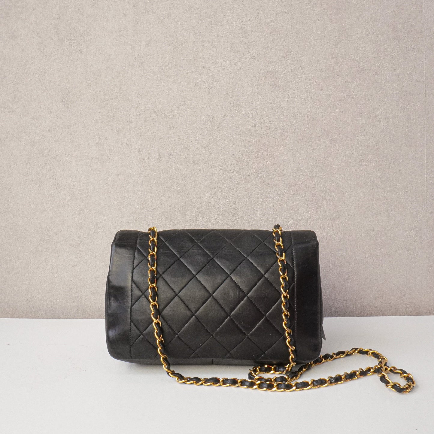 Chanel Diana Medium Flapbag 1994-1996