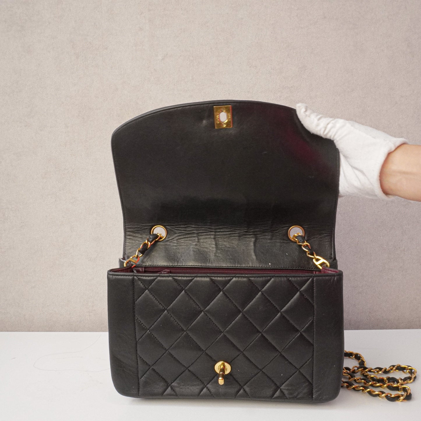Chanel Diana Medium Flapbag 1994-1996