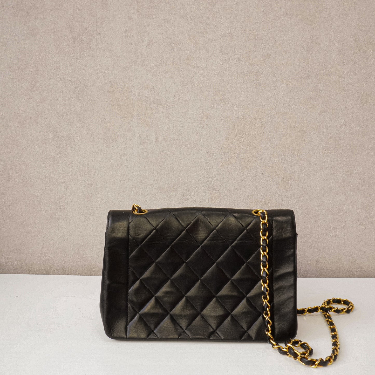 Chanel Diana Medium Flapbag 1991-1994