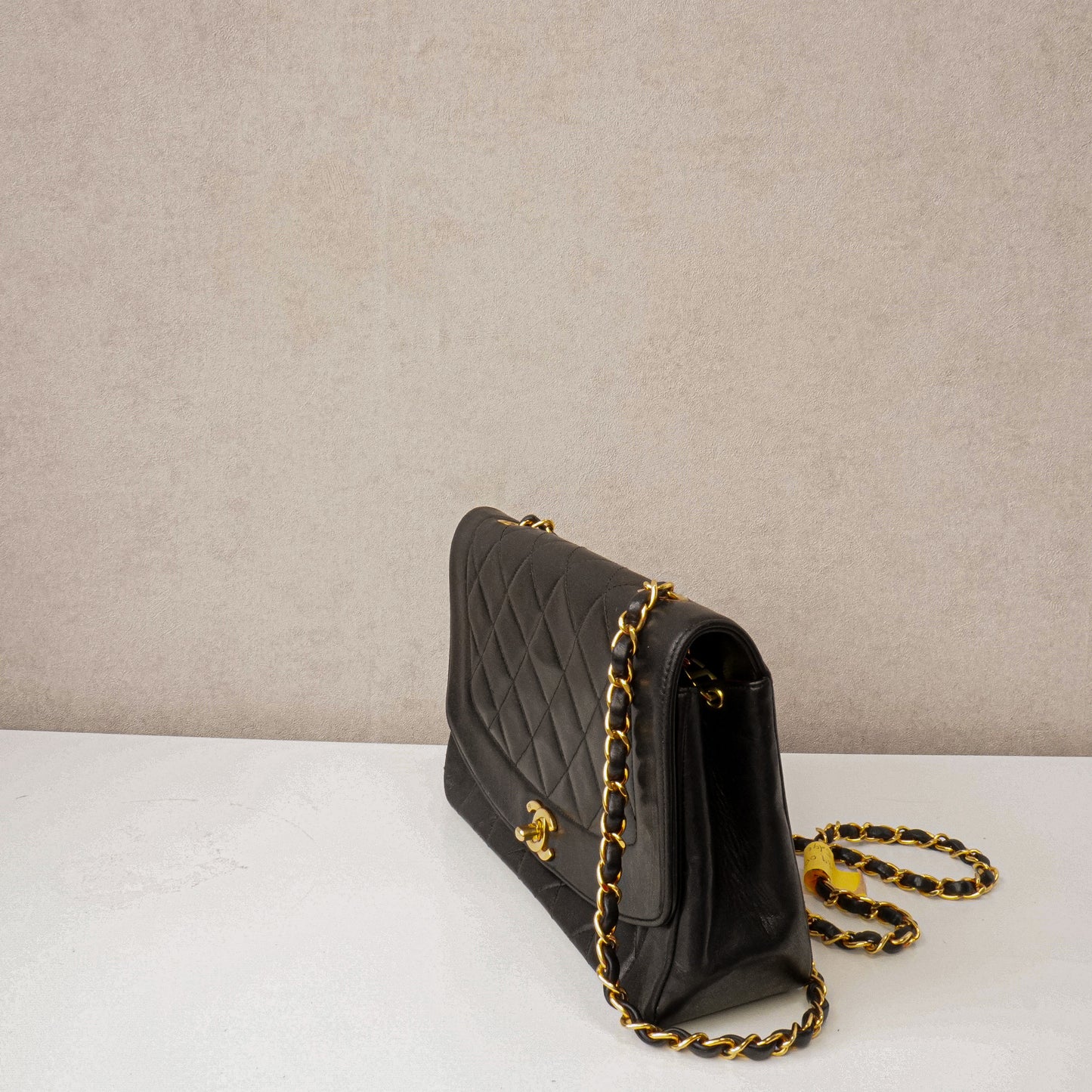 Chanel Diana Medium Flapbag 1991-1994