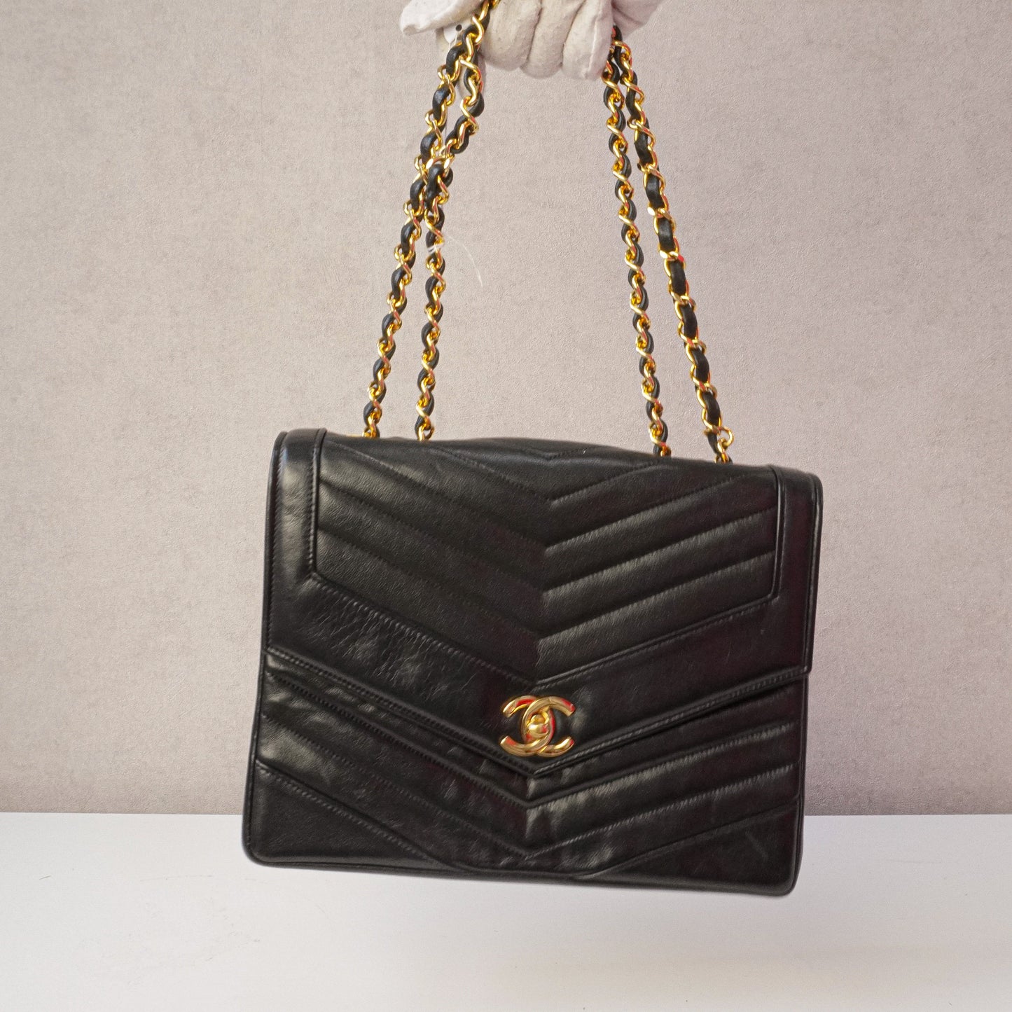 Chanel vintage V-stitch Single Flapbag