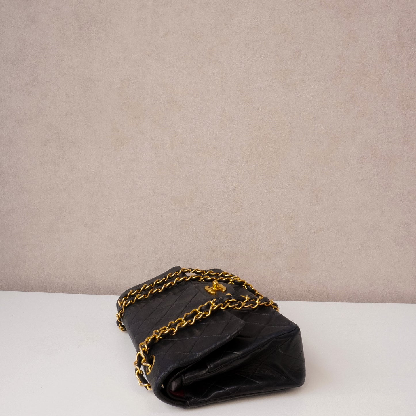 Chanel Timeless Classic W Flapbag Medium