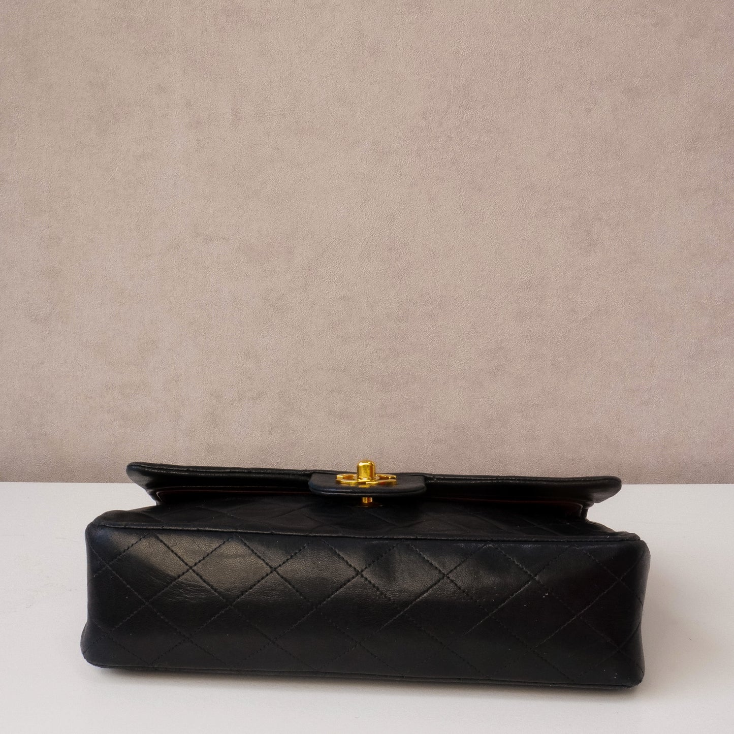 Chanel Timeless Classic W Flapbag Medium
