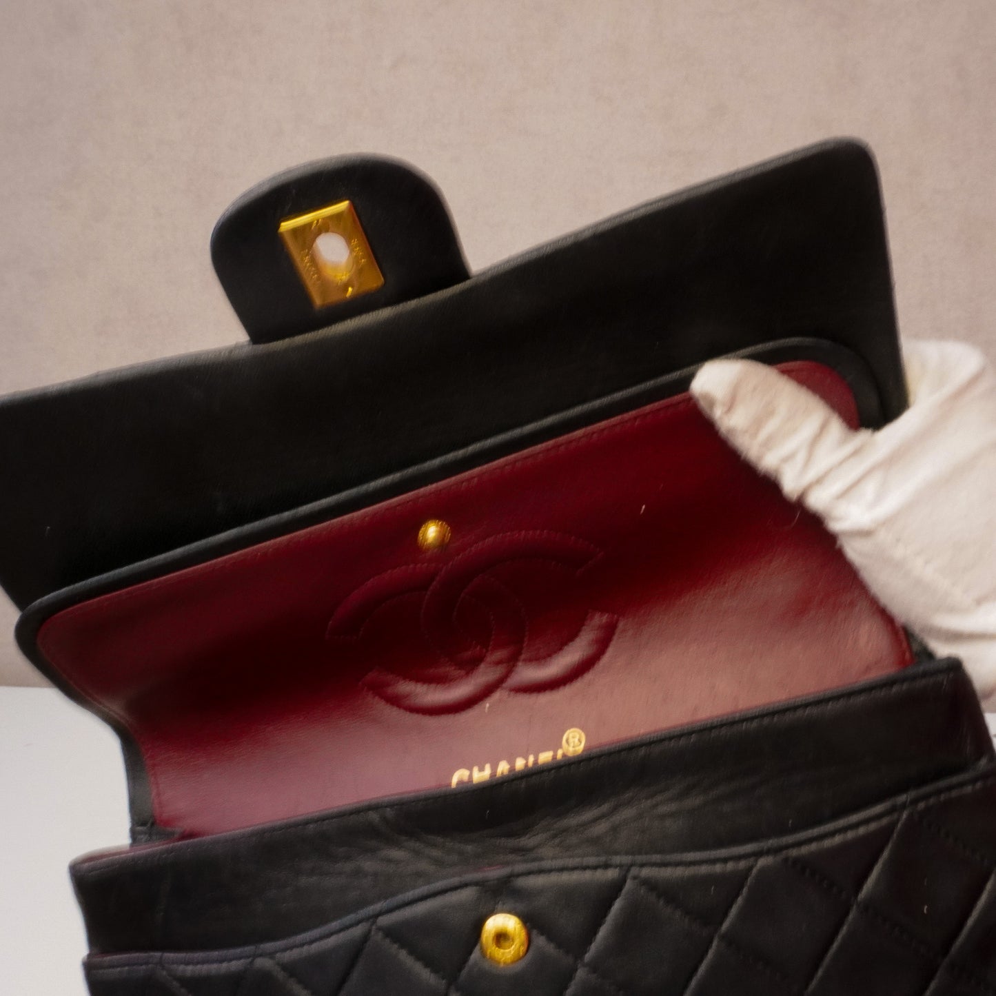 Chanel Timeless Classic W Flapbag Medium