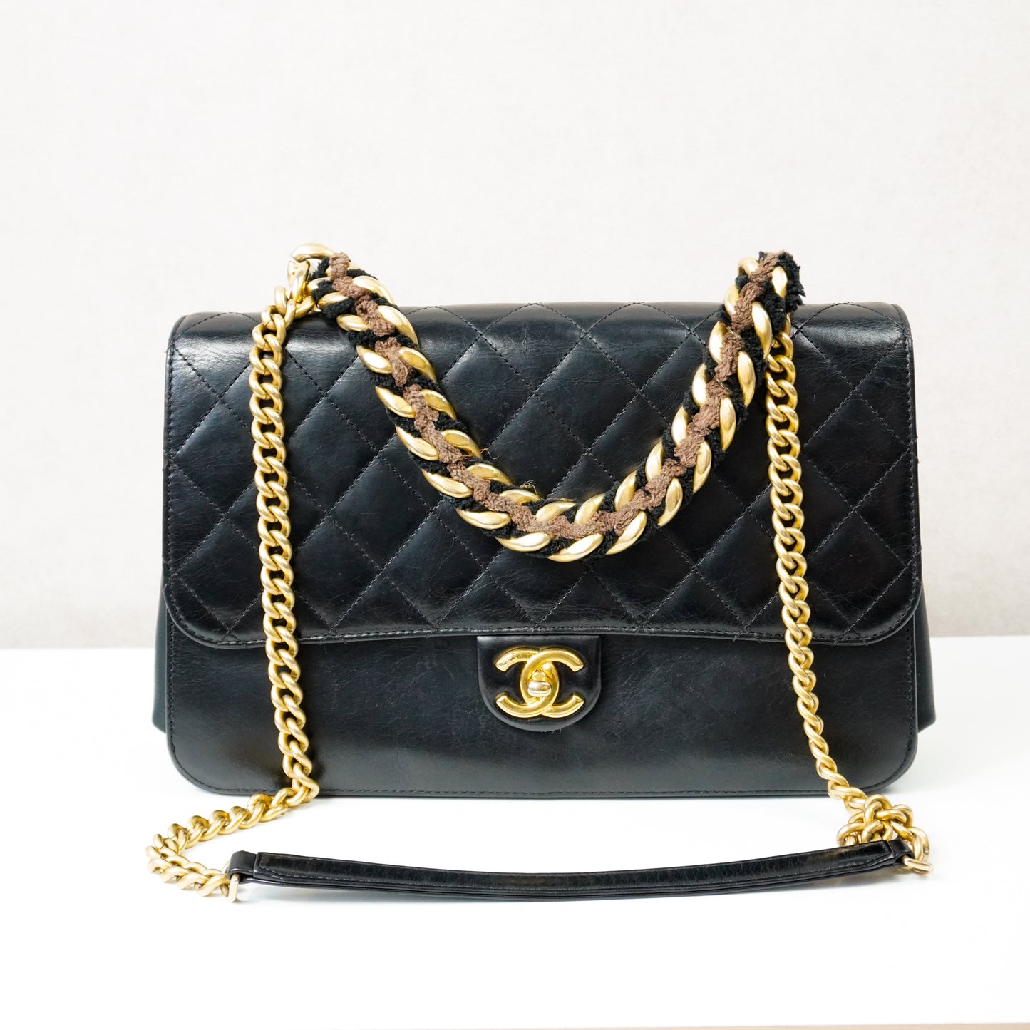 Chanel Matelasse Flapbag Calf Skin