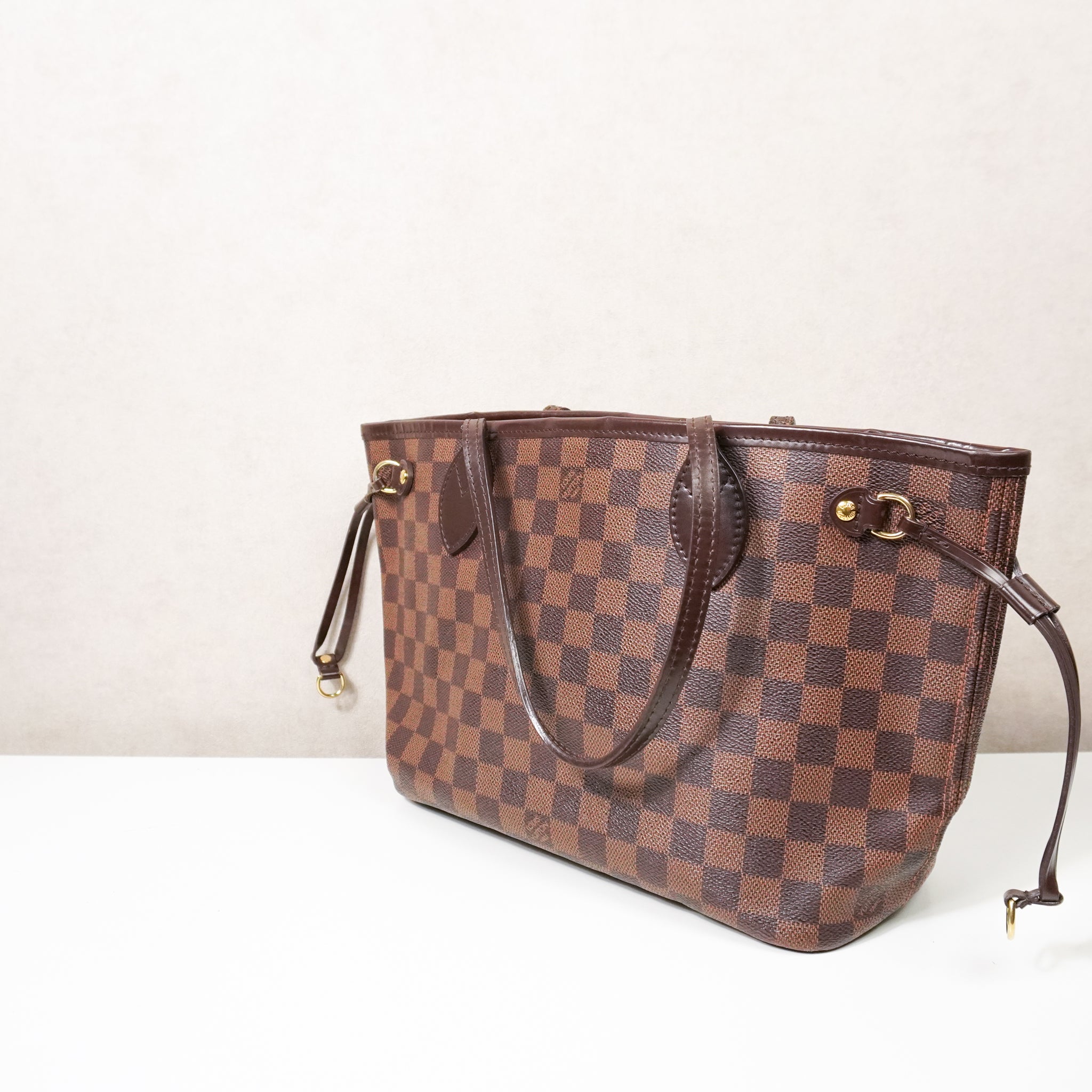 Louis Vuitton Neverfull Damier Ebene PM
