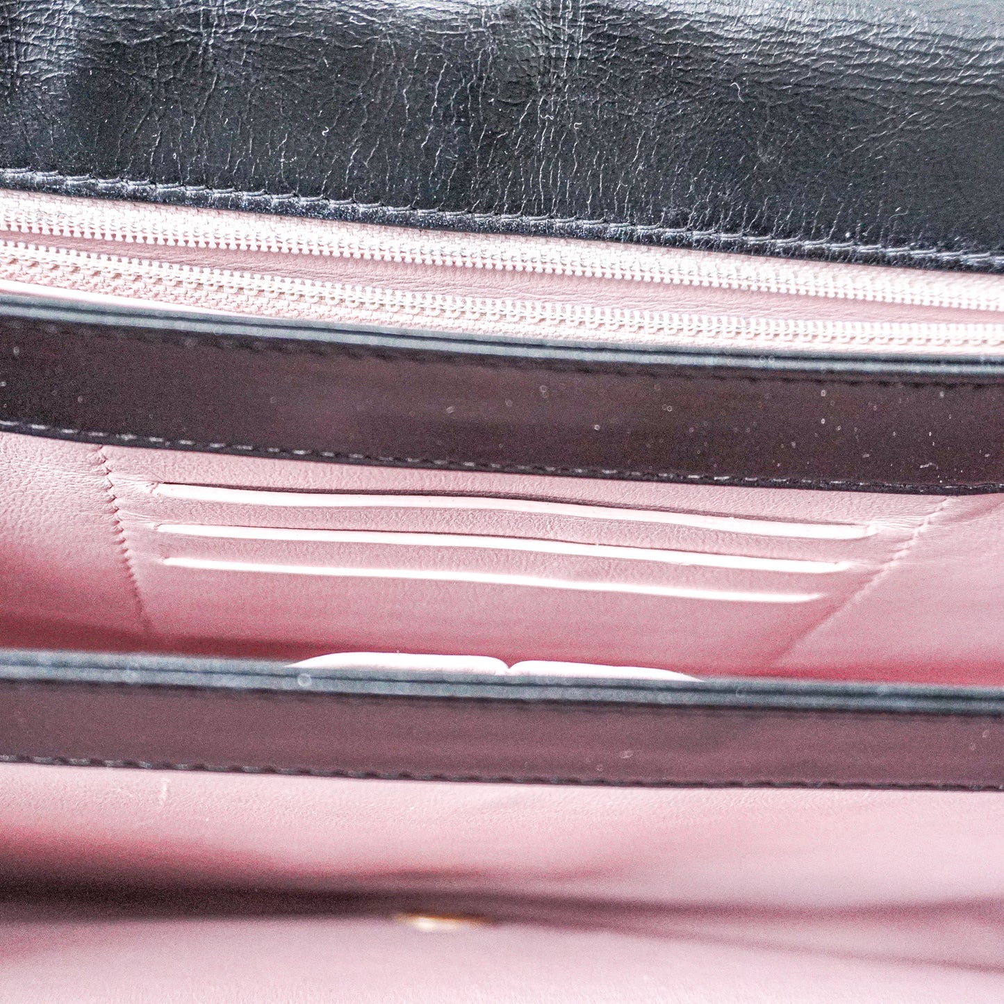 Chanel Matelasse Flapbag Calf Skin