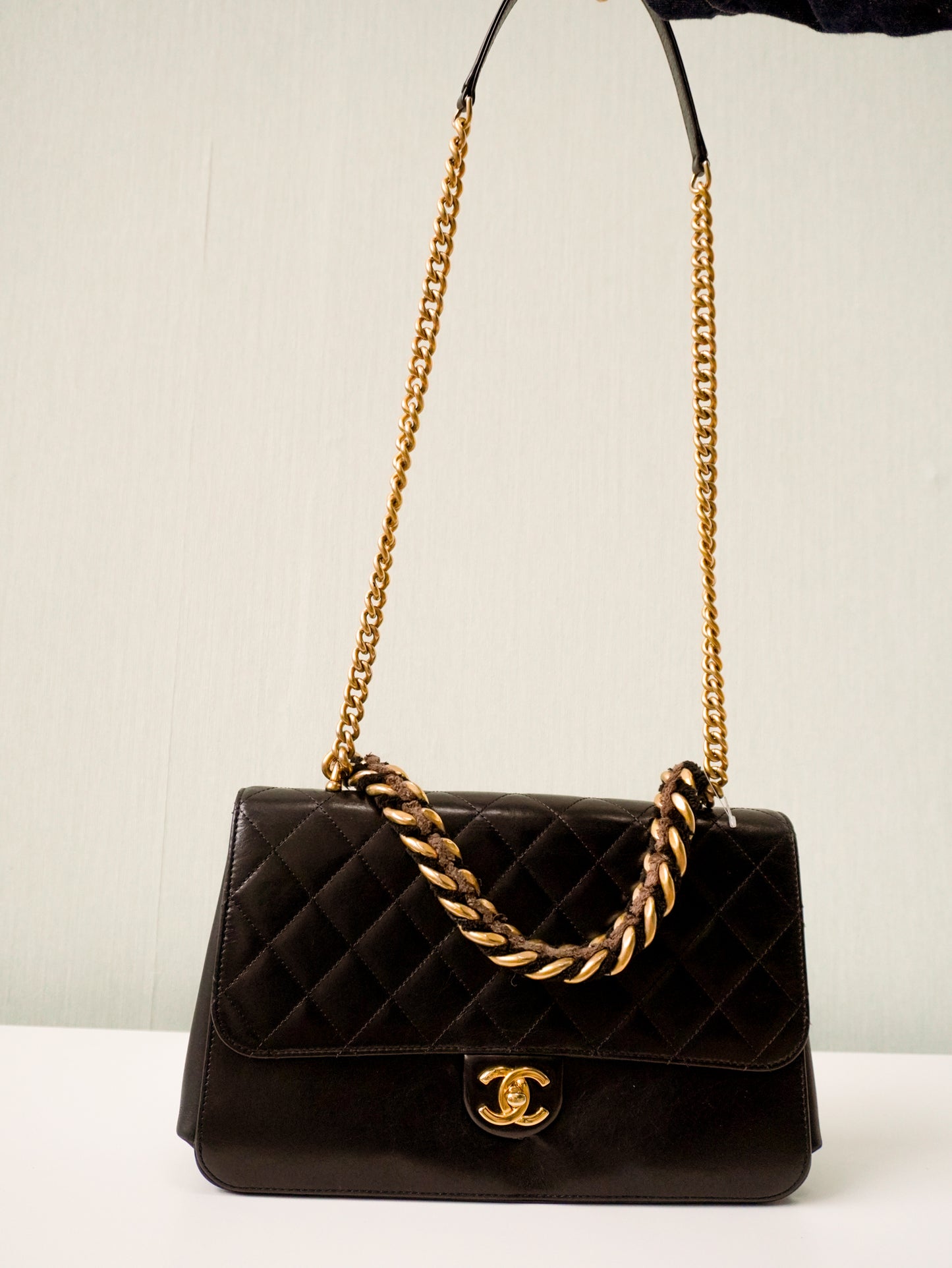 Chanel Matelasse Flapbag Calf Skin