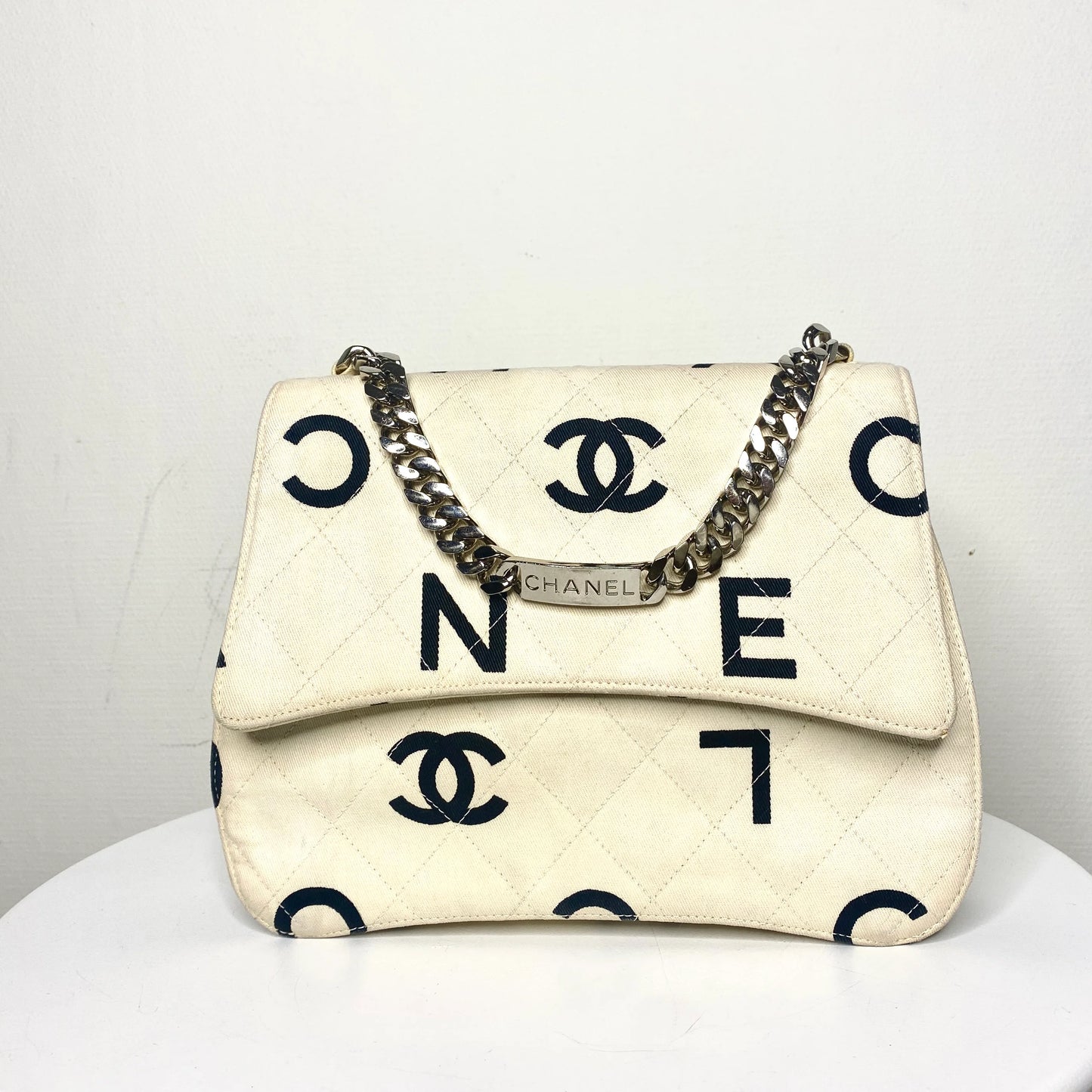 Chanel Collectors item quilted handbag 1997