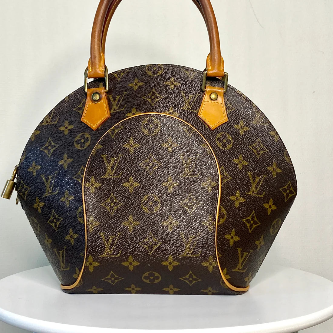 LV Ellipse