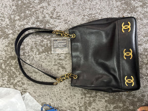 Chanel Caviar tote 8x CC