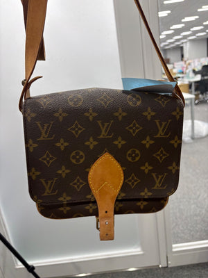 LV Cartouchiere