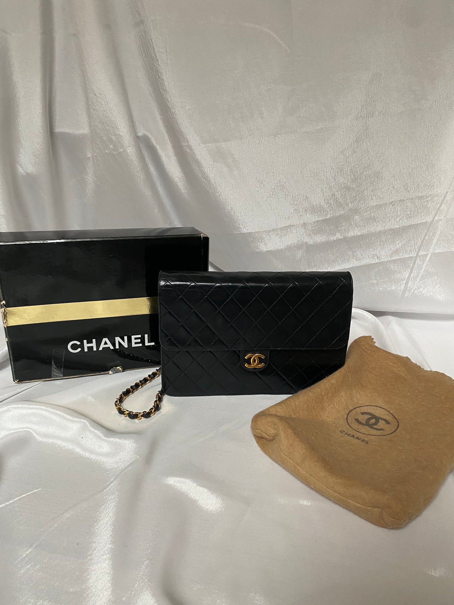 Chanel Classic Single Flapbag MEDIUM