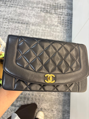 Chanel Diana Medium
