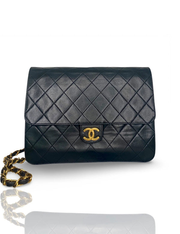ChanelClassicFlapBag.jpg