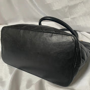 Chanel Médaillon Tote Black