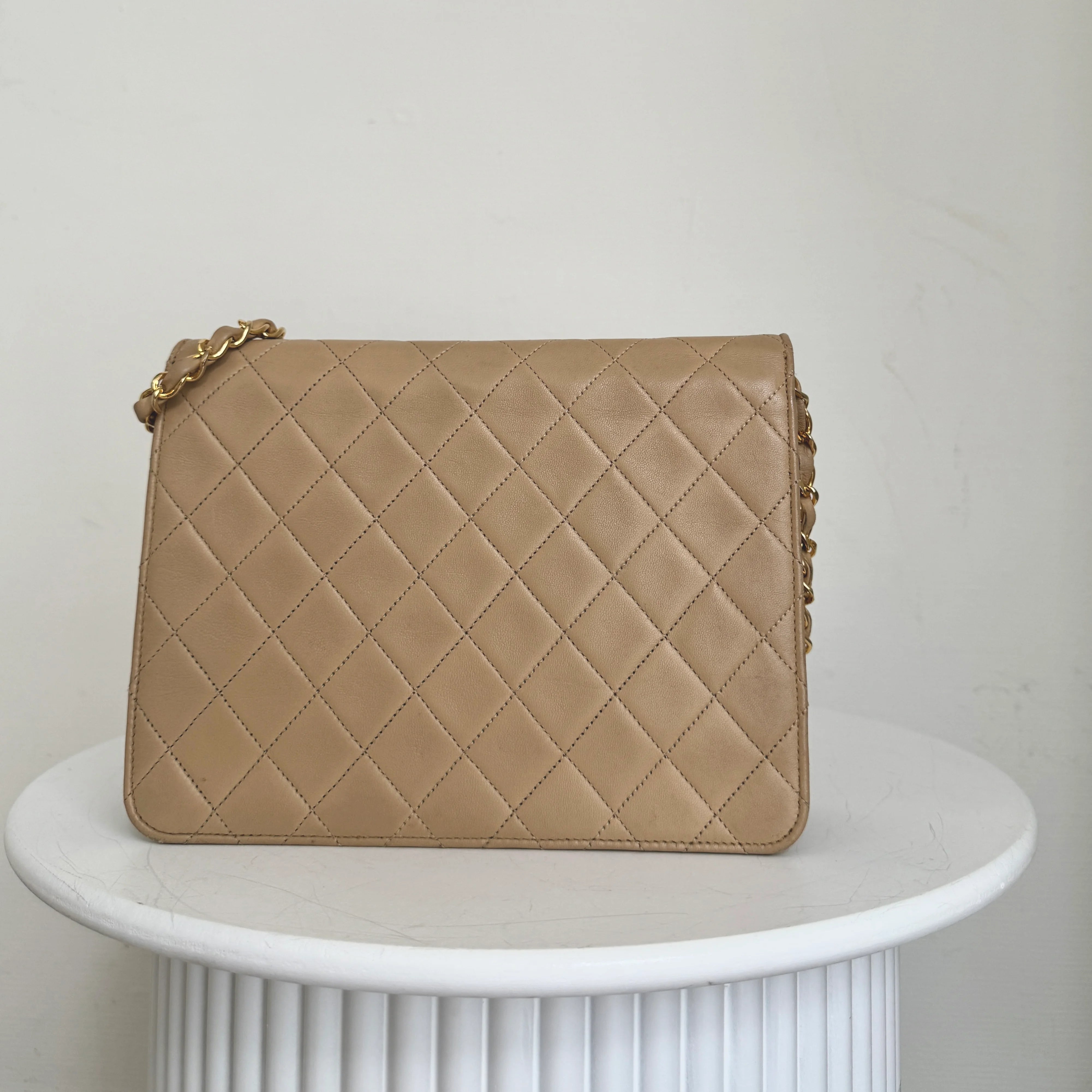 Chanel Single Flapbag Small 24k ghw Dark Beige