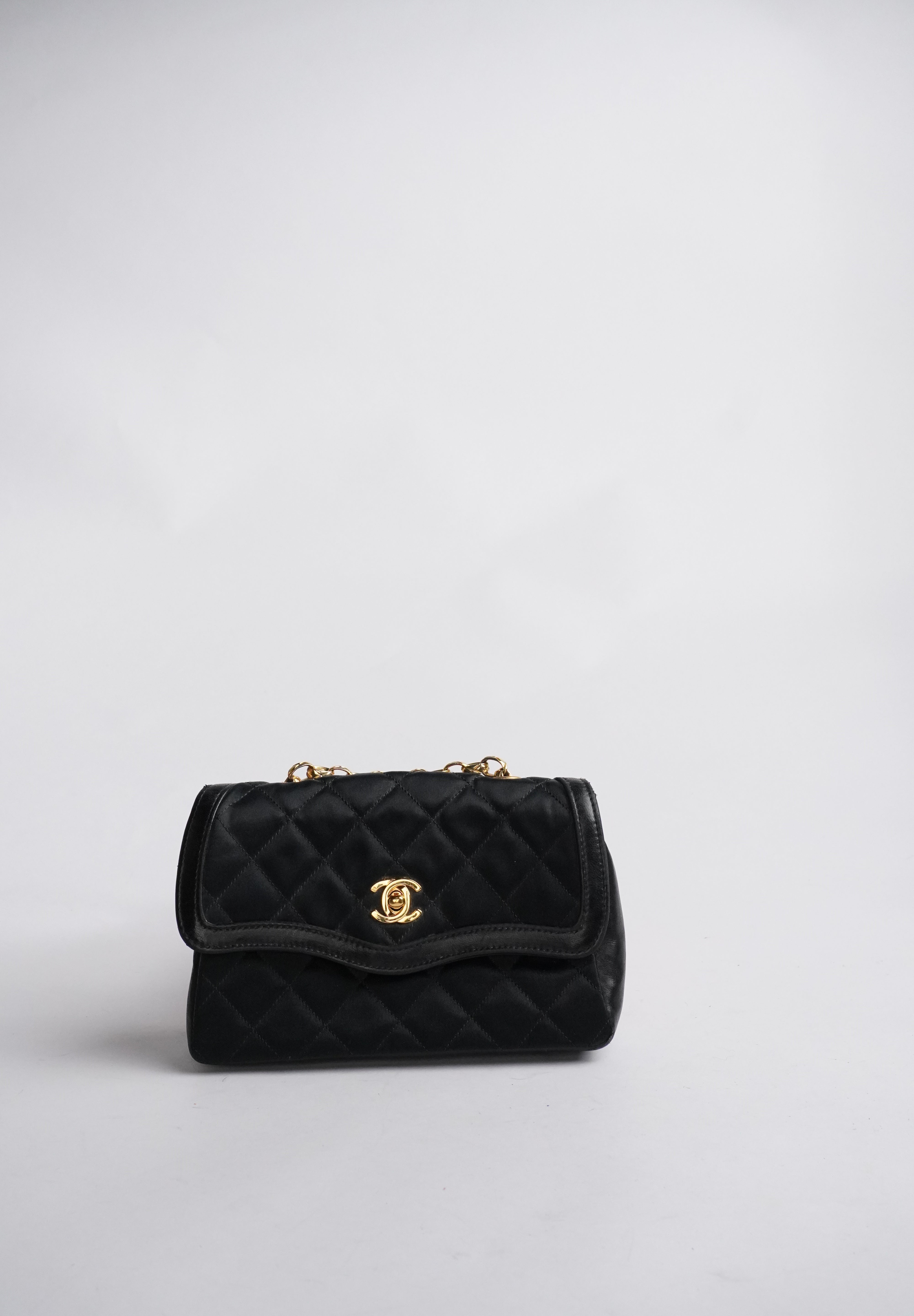 Chanel Single Flapbag Mini Crossbody 24k ghw