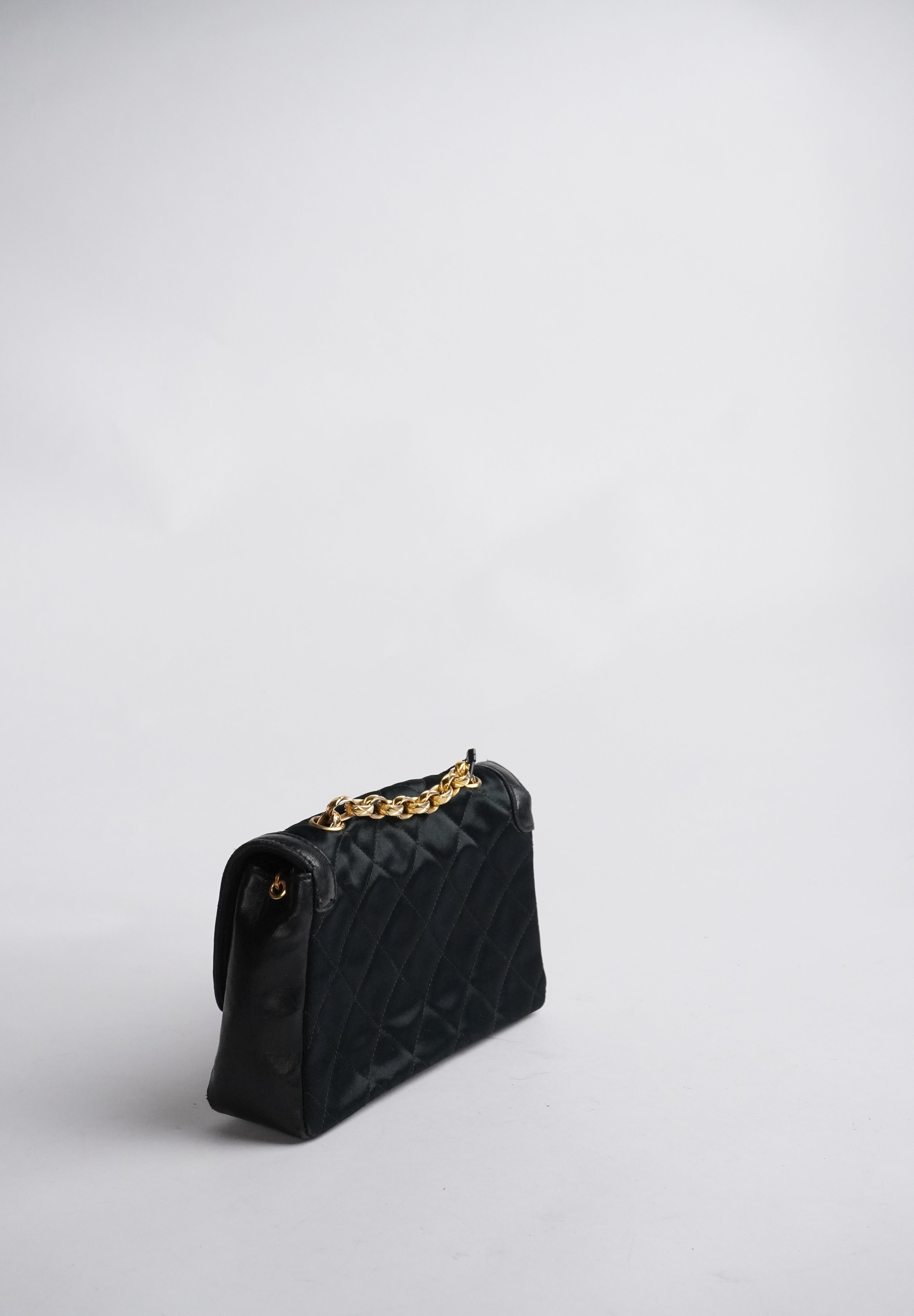 Chanel Single Flapbag Mini Crossbody 24k ghw