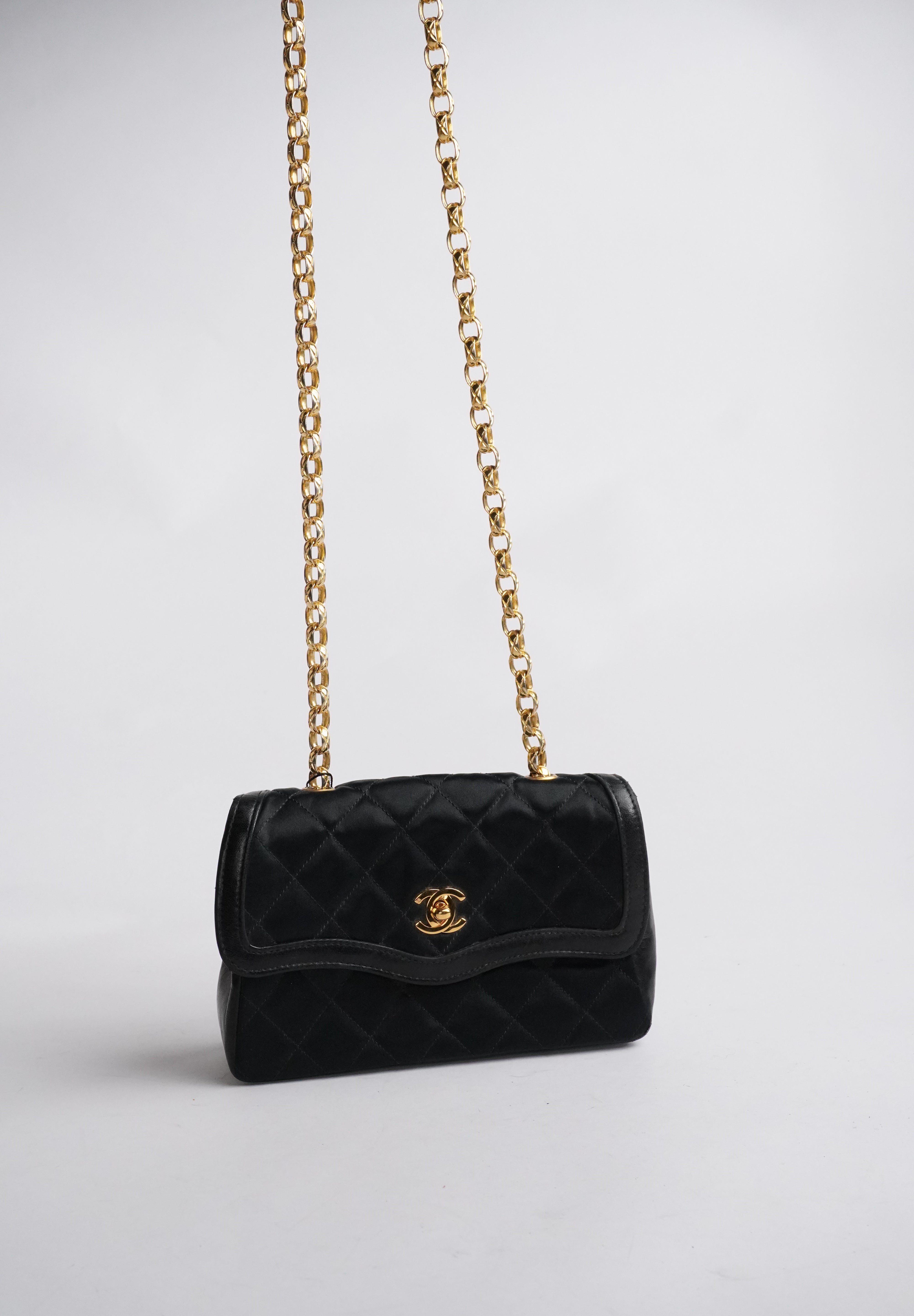 Chanel Single Flapbag Mini Crossbody 24k ghw