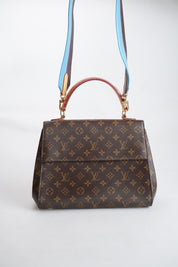 Louis Vuitton Cluny PM