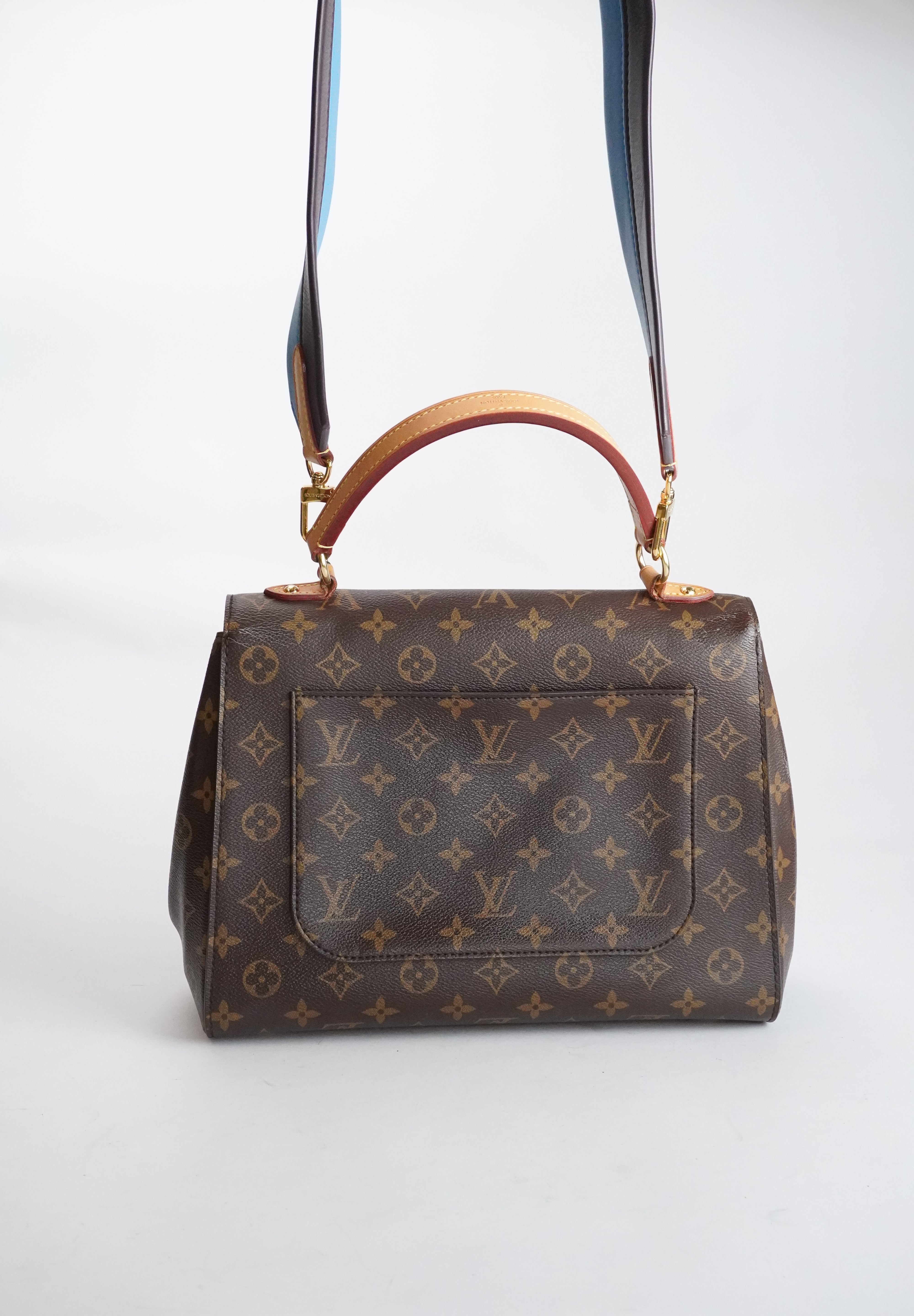 Louis Vuitton Cluny PM