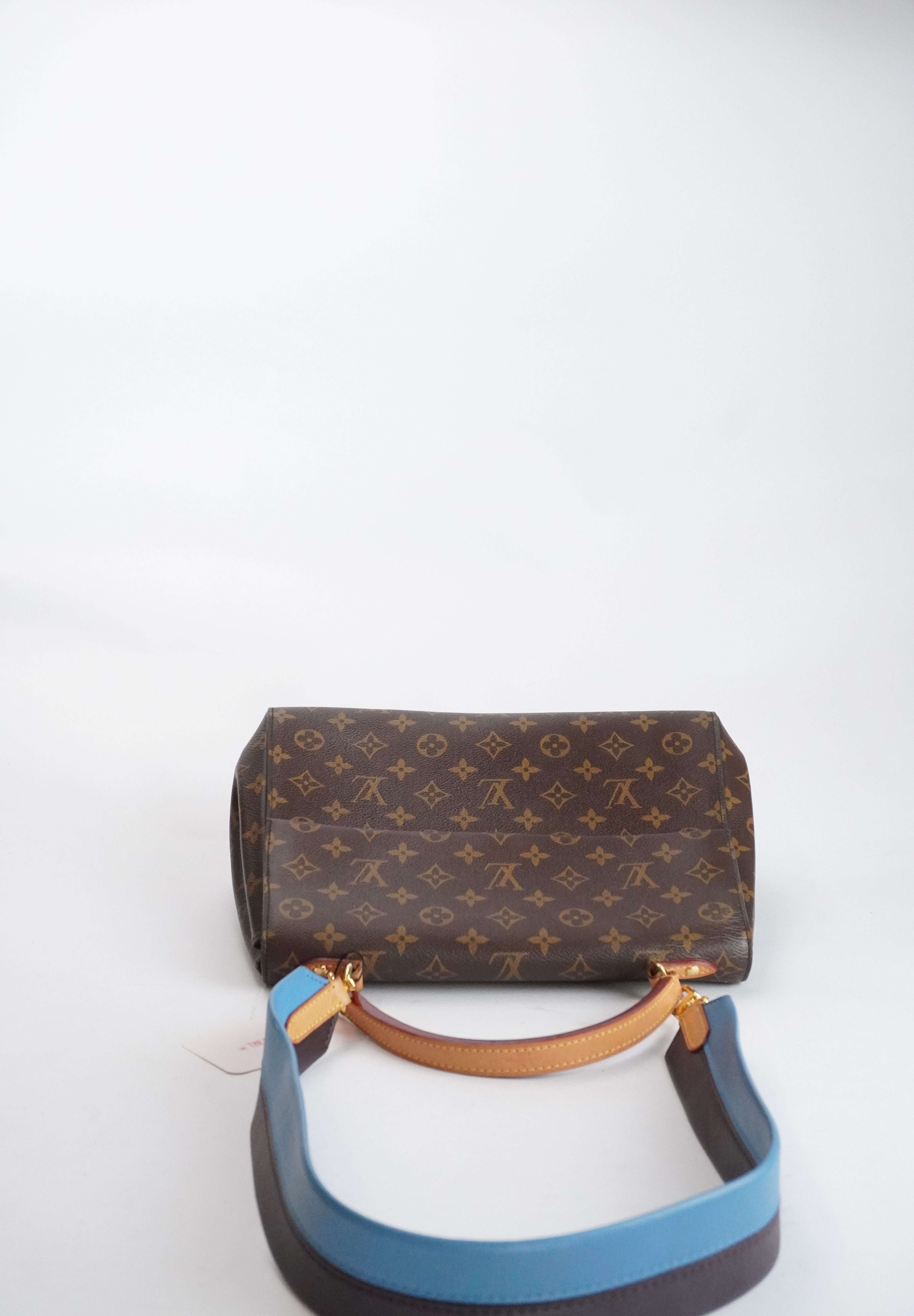 Louis Vuitton Cluny PM