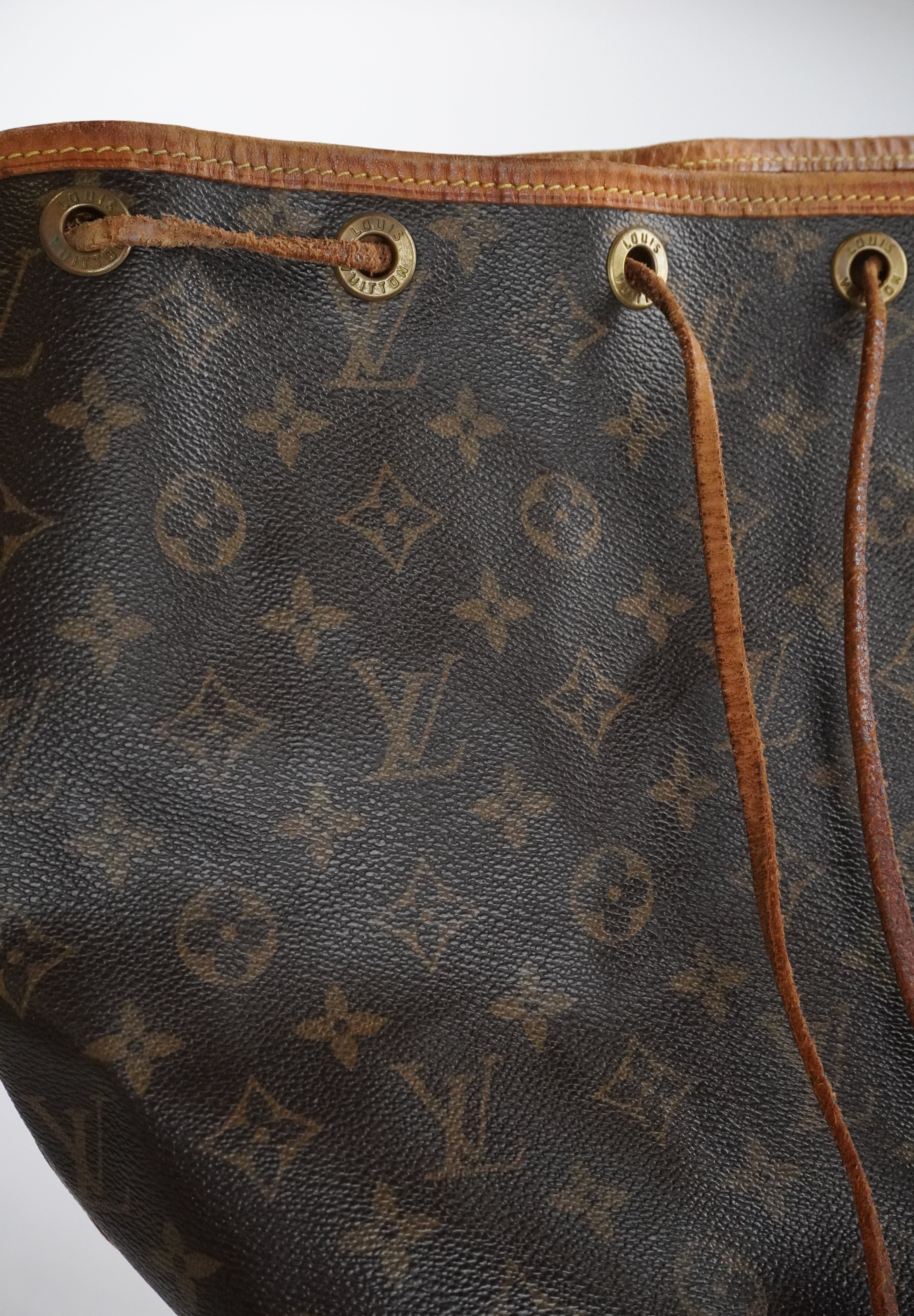 LOUIS VUITTON Petit Noe